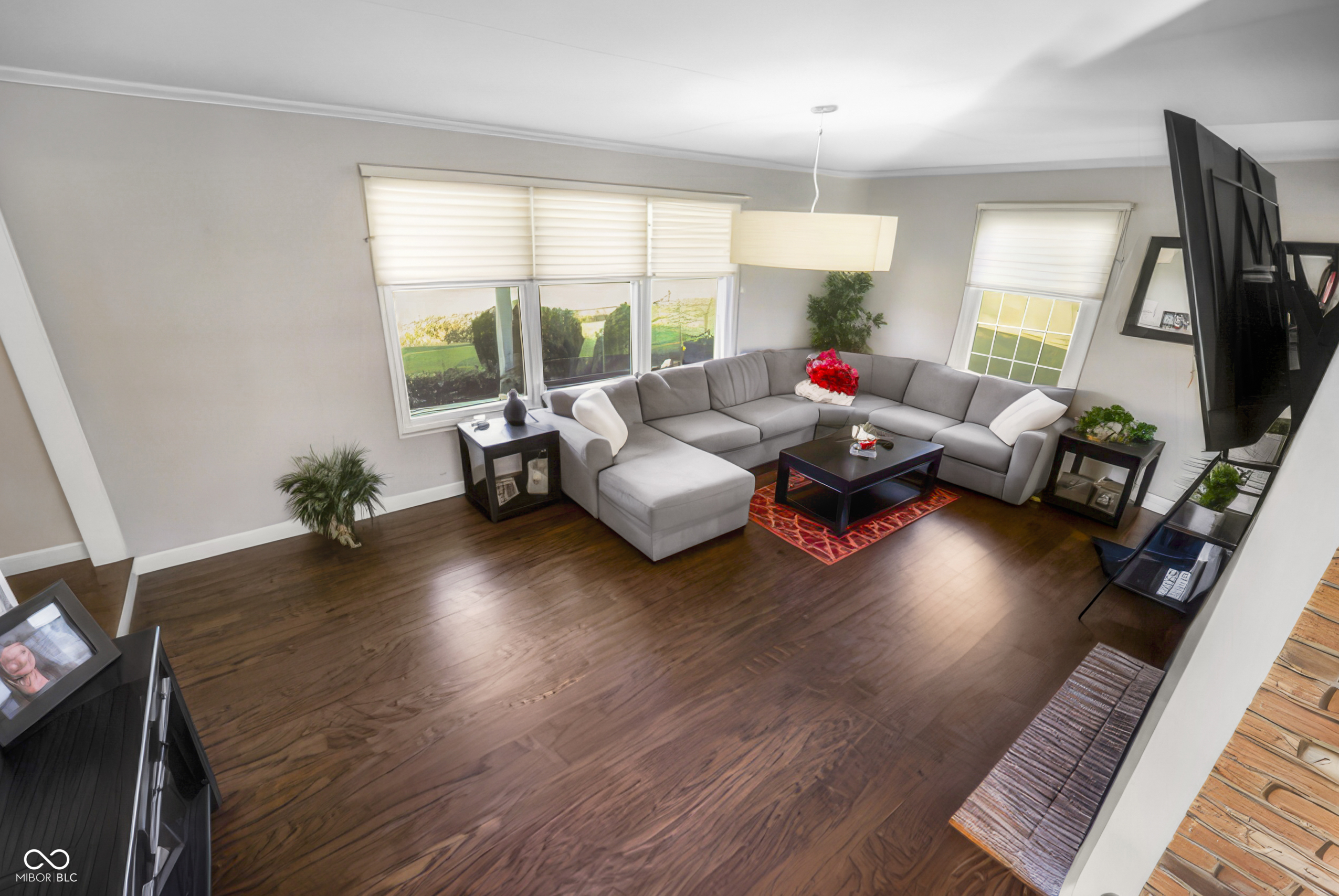 4103 Ridgeway Avenue