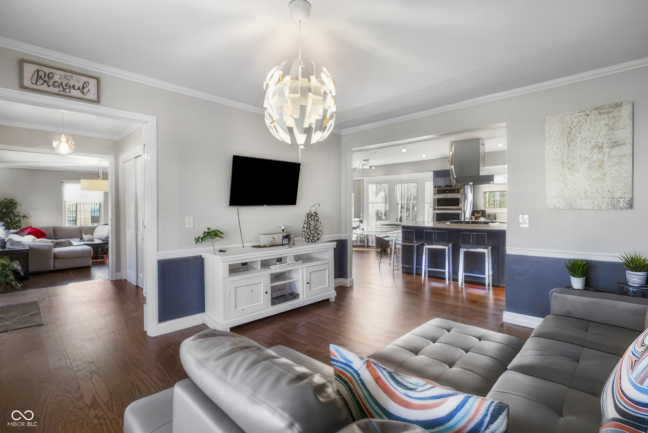 4103 Ridgeway Avenue