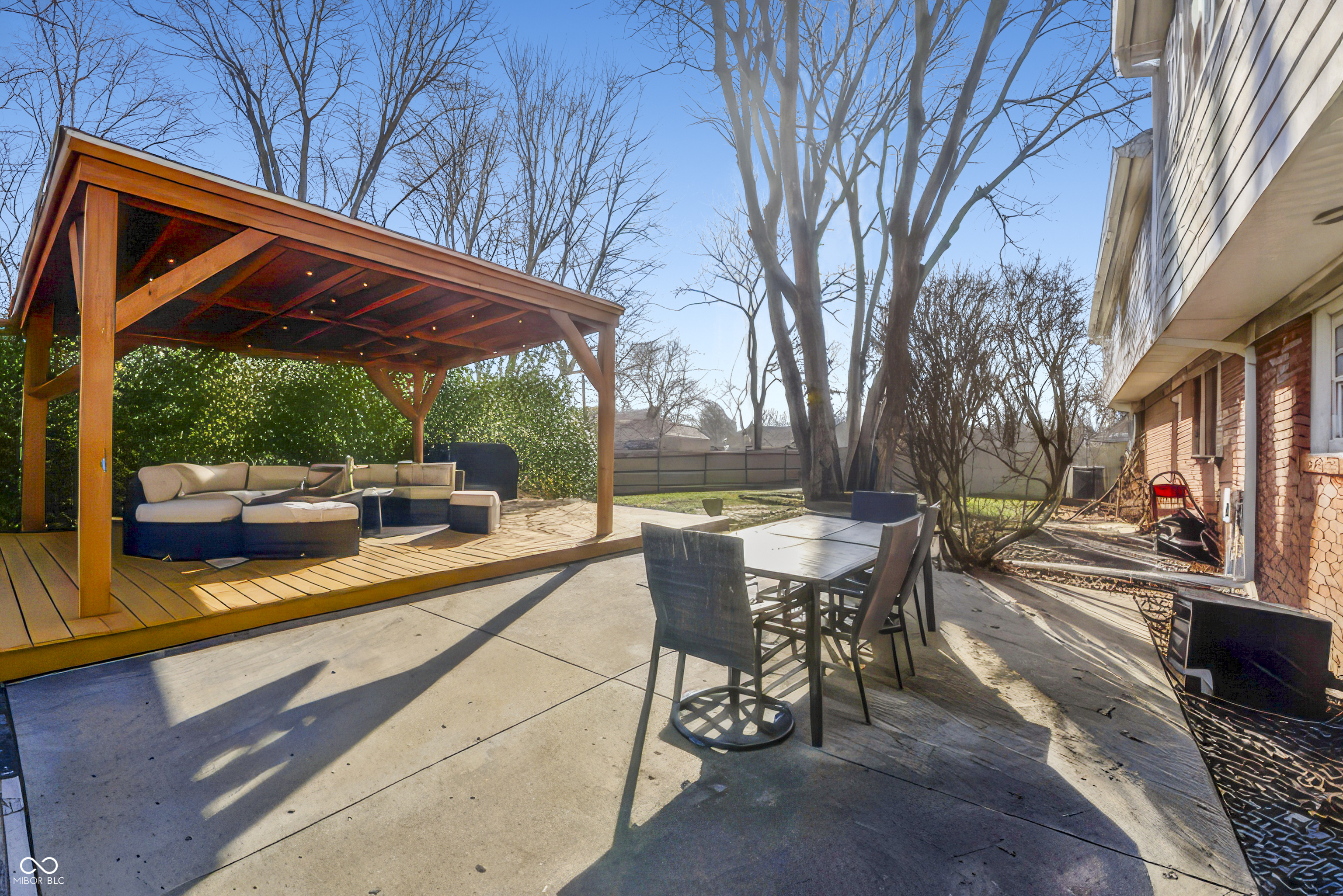 4103 Ridgeway Avenue