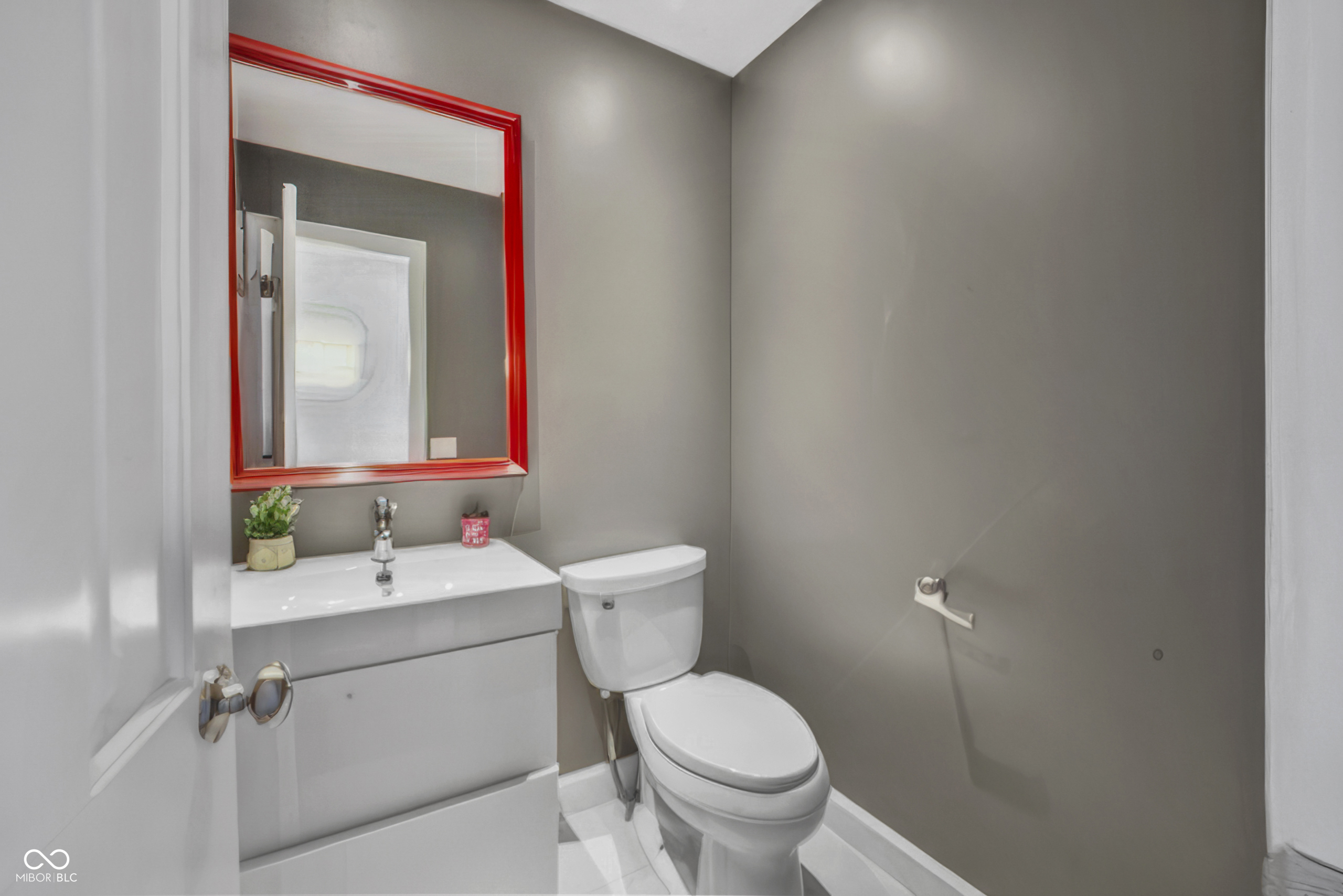 4103 Ridgeway Avenue