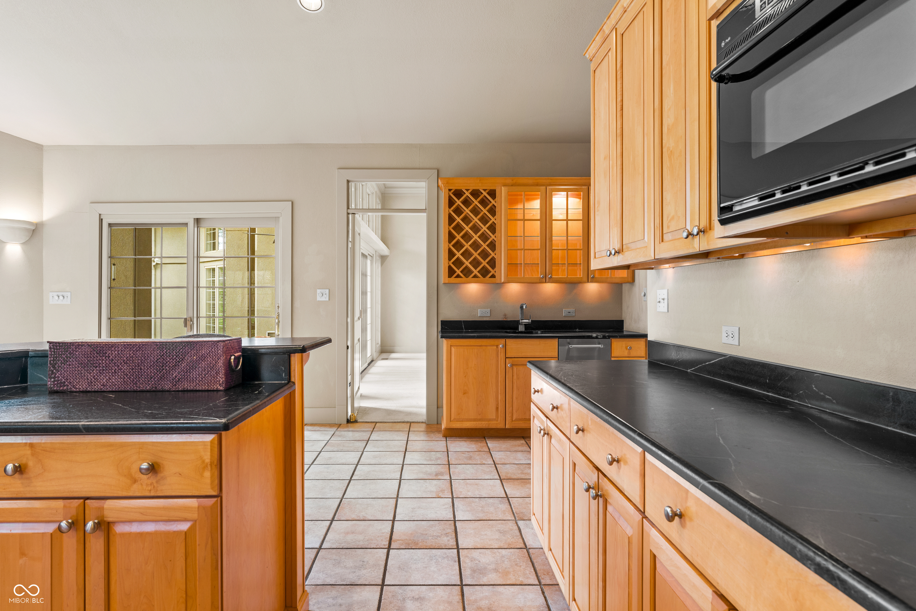 8424 W Mulligan Lane