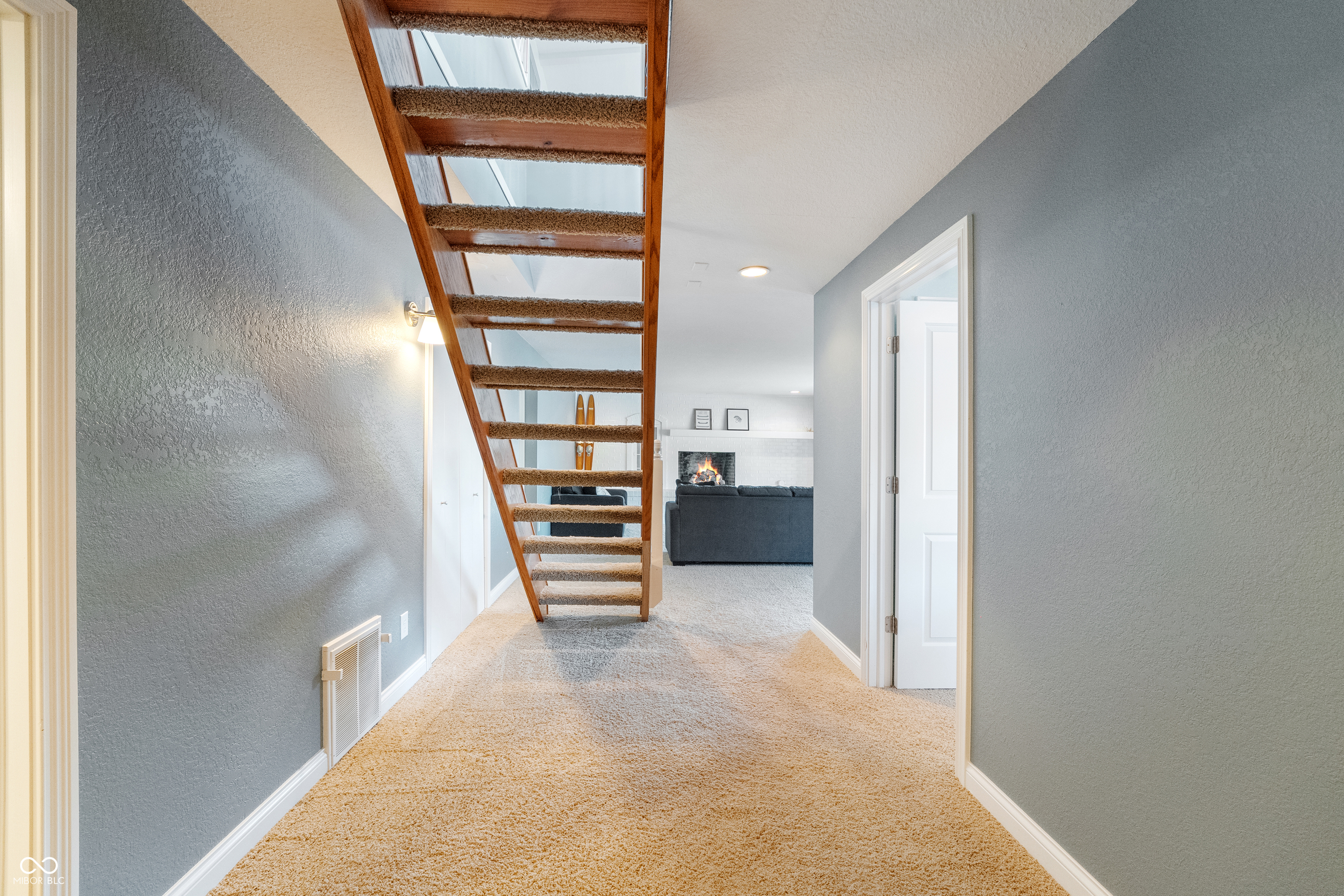 10701 W Grandview Drive