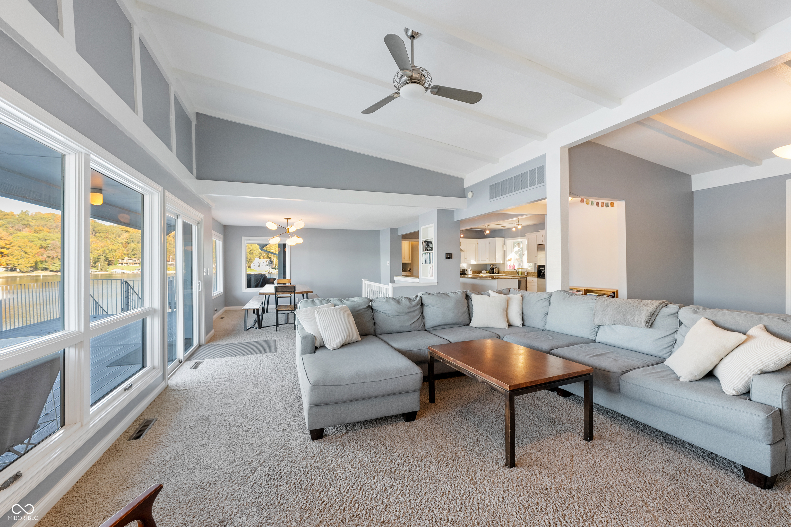 10701 W Grandview Drive