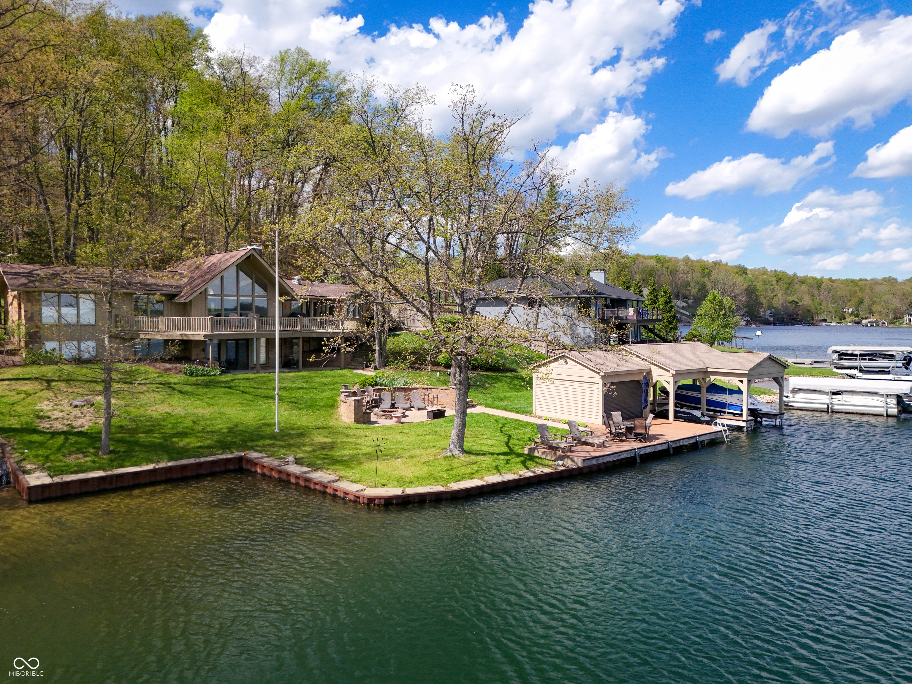 5531 S Poplar Drive