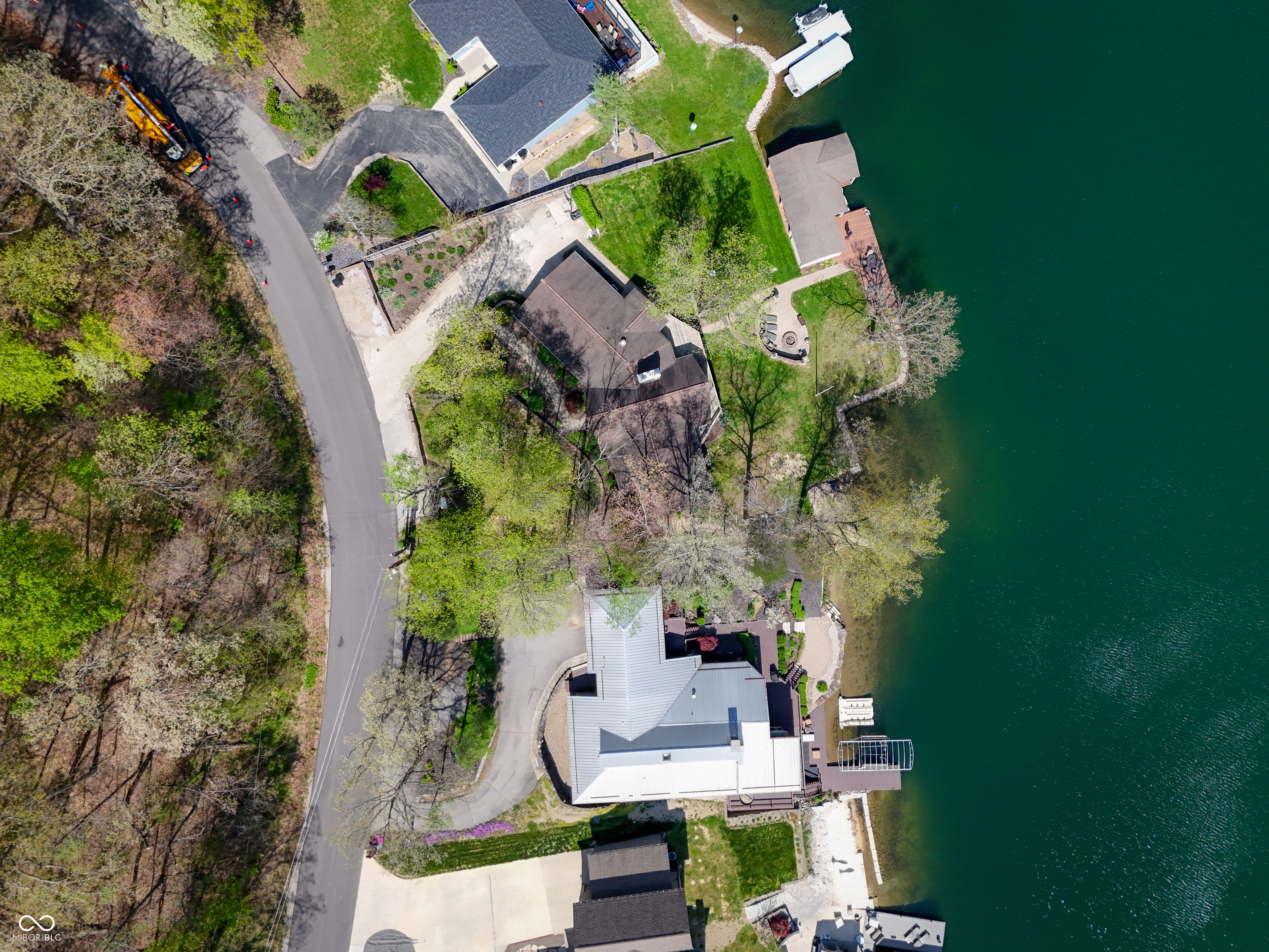 5531 S Poplar Drive