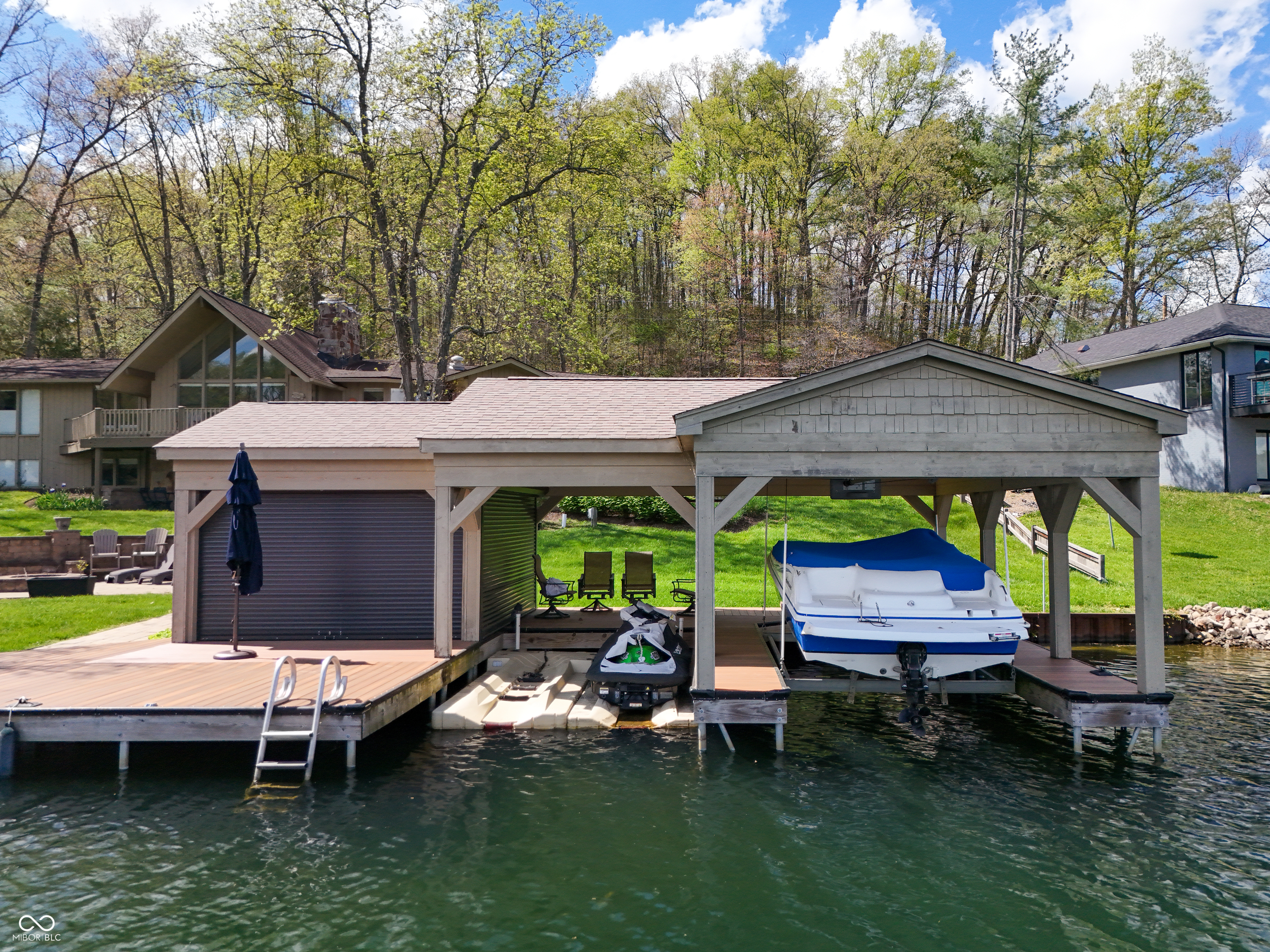 5531 S Poplar Drive