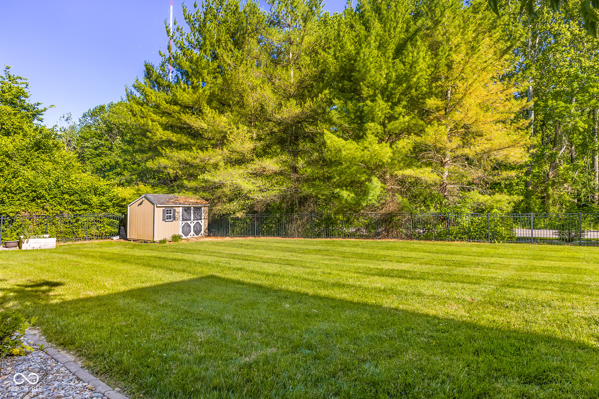 2561 Apple Blossom Lane
