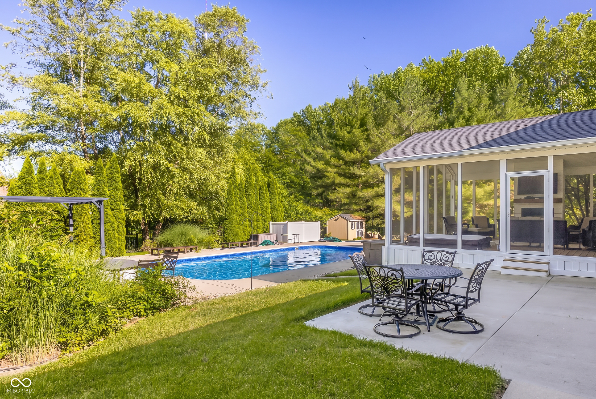 2561 Apple Blossom Lane