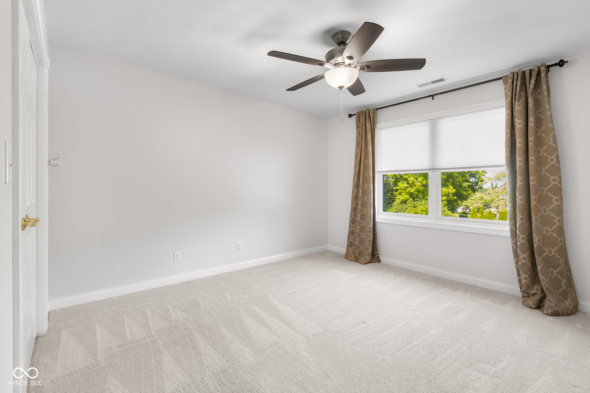 2561 Apple Blossom Lane