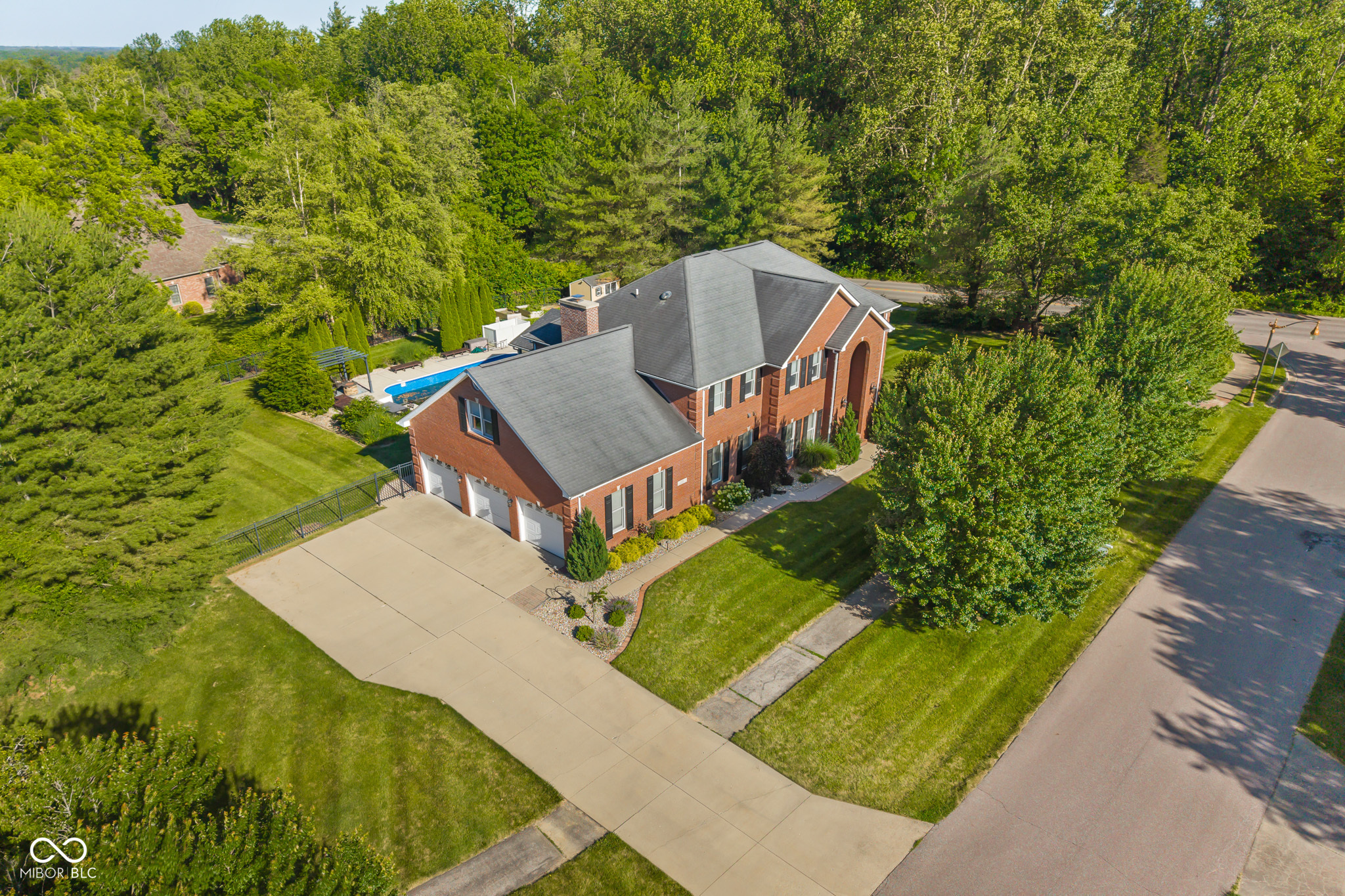 2561 Apple Blossom Lane