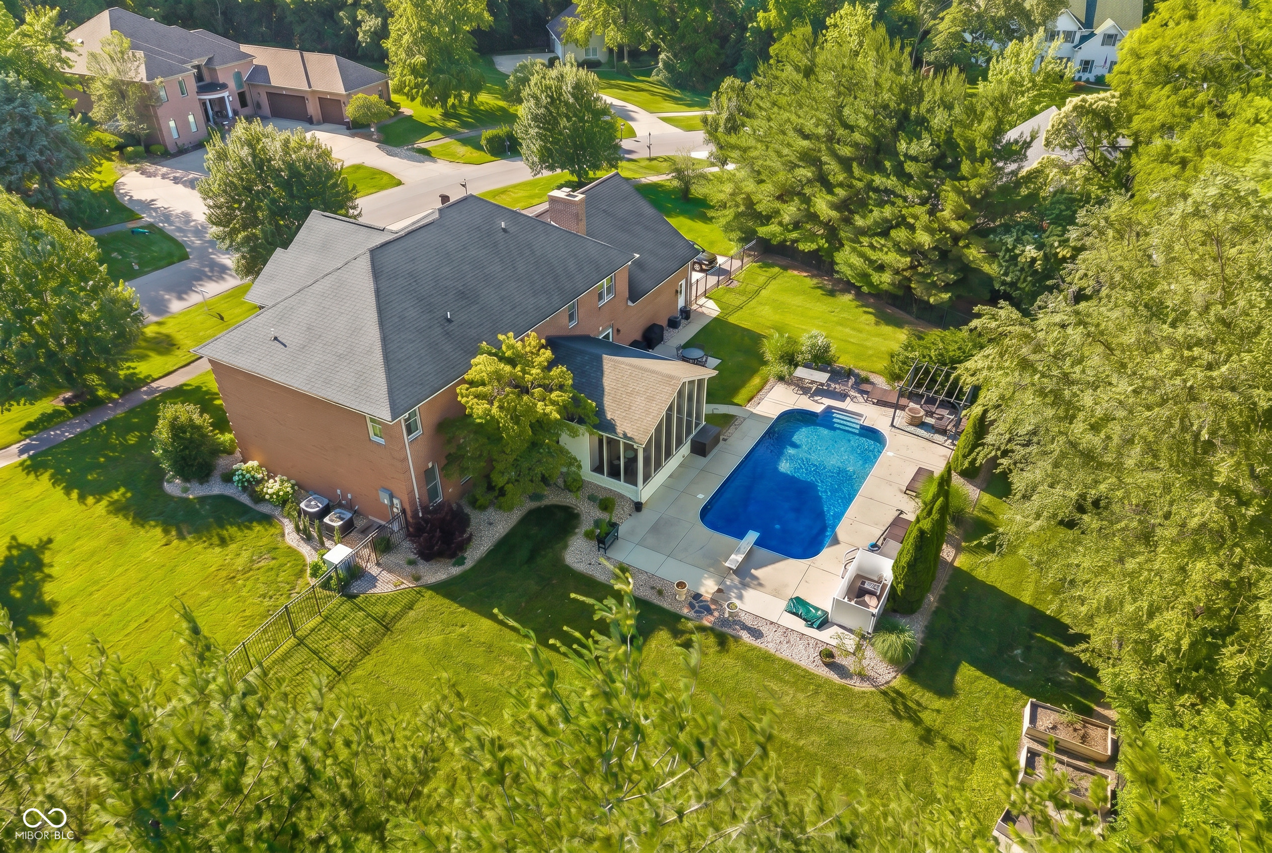 2561 Apple Blossom Lane