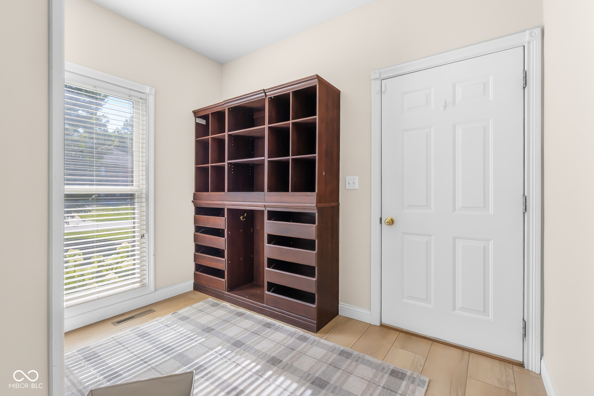 2561 Apple Blossom Lane