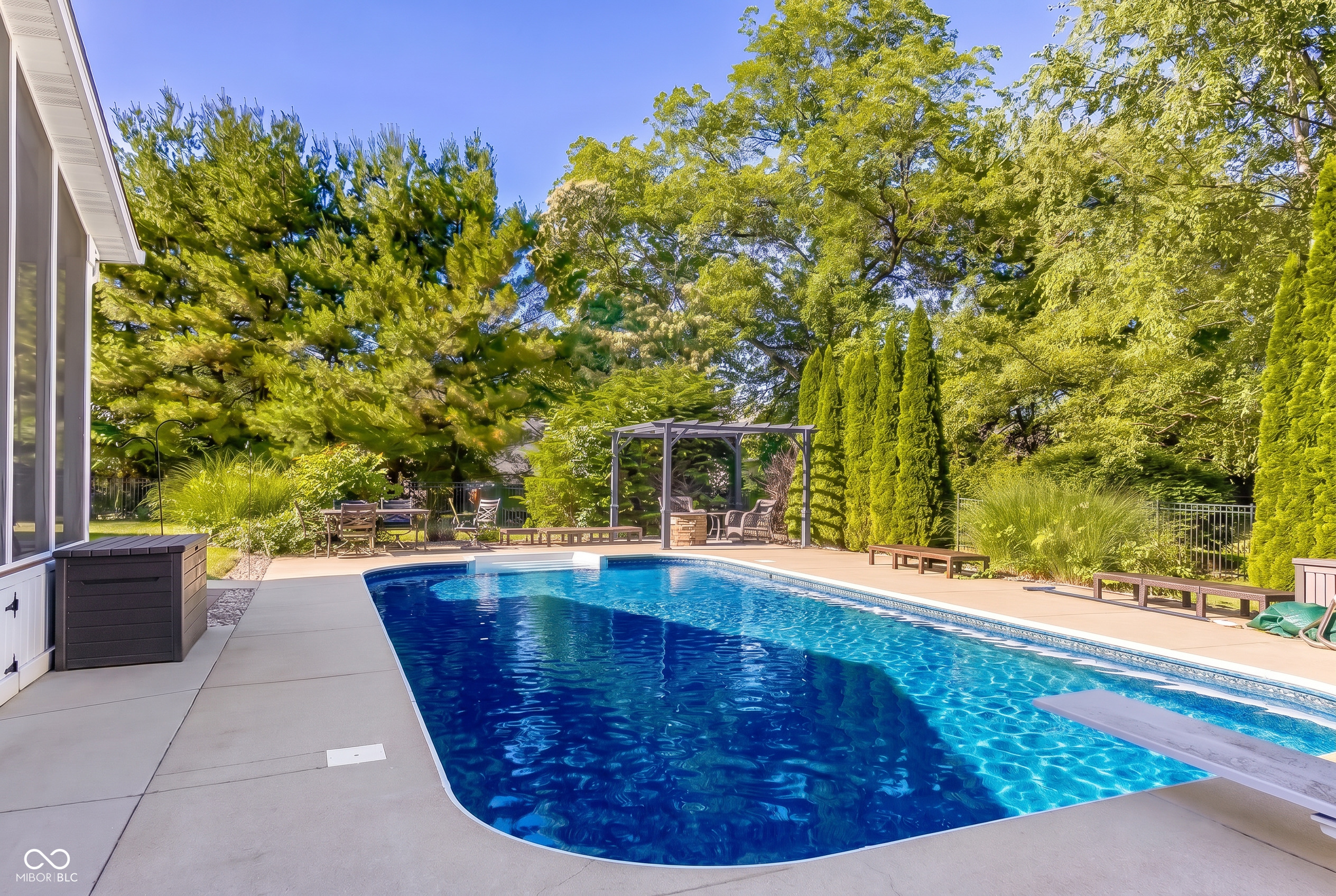 2561 Apple Blossom Lane