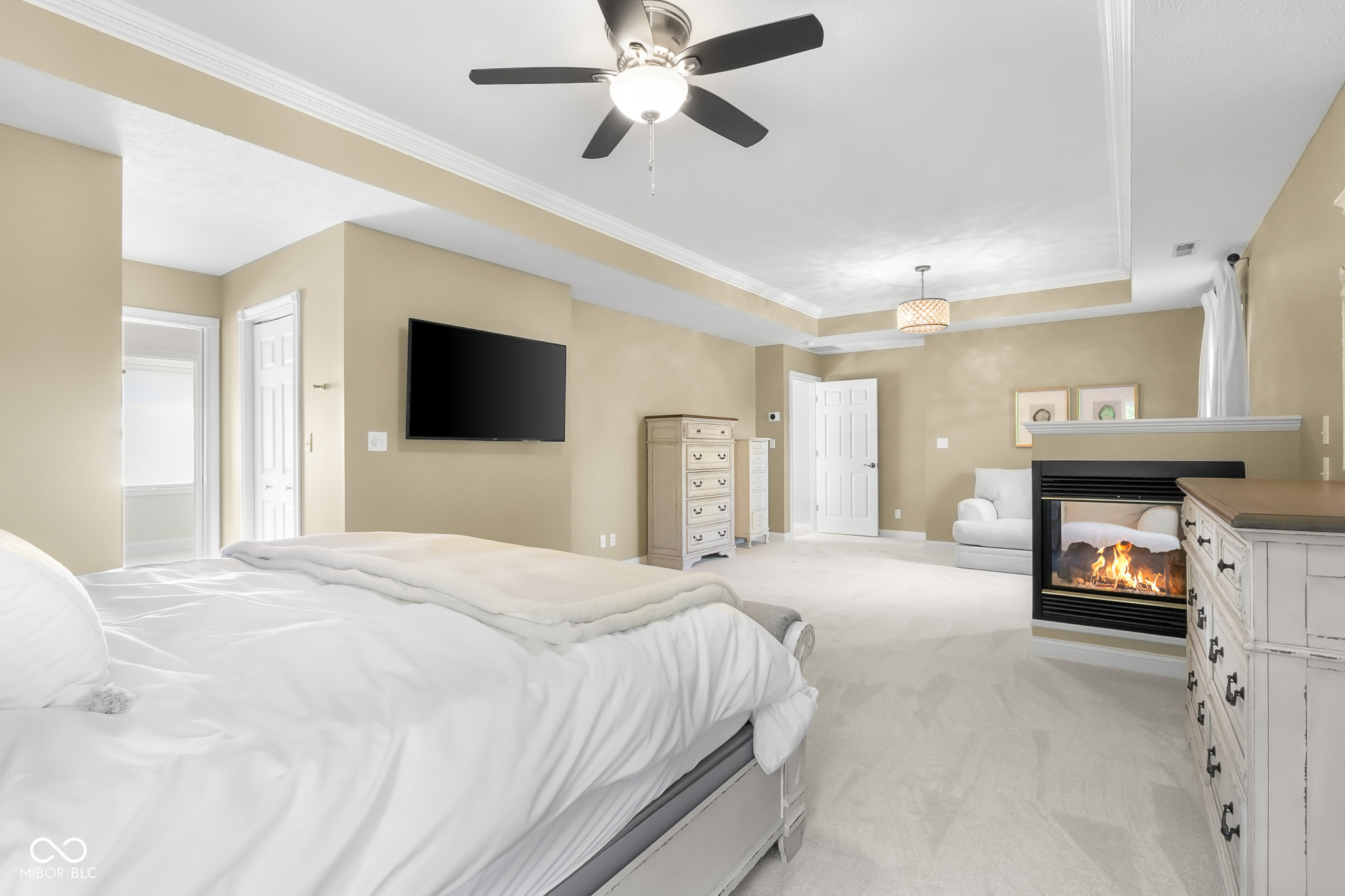 2561 Apple Blossom Lane