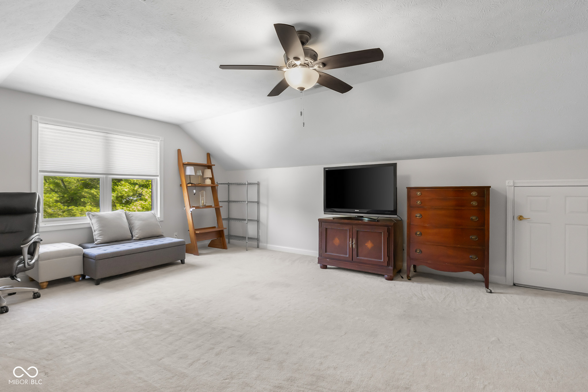 2561 Apple Blossom Lane
