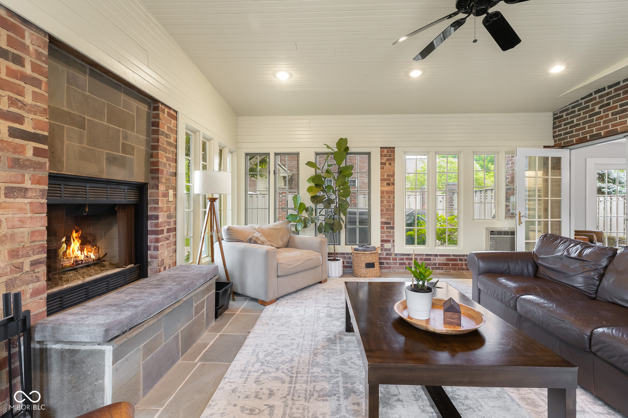 3648 Deerfield Place