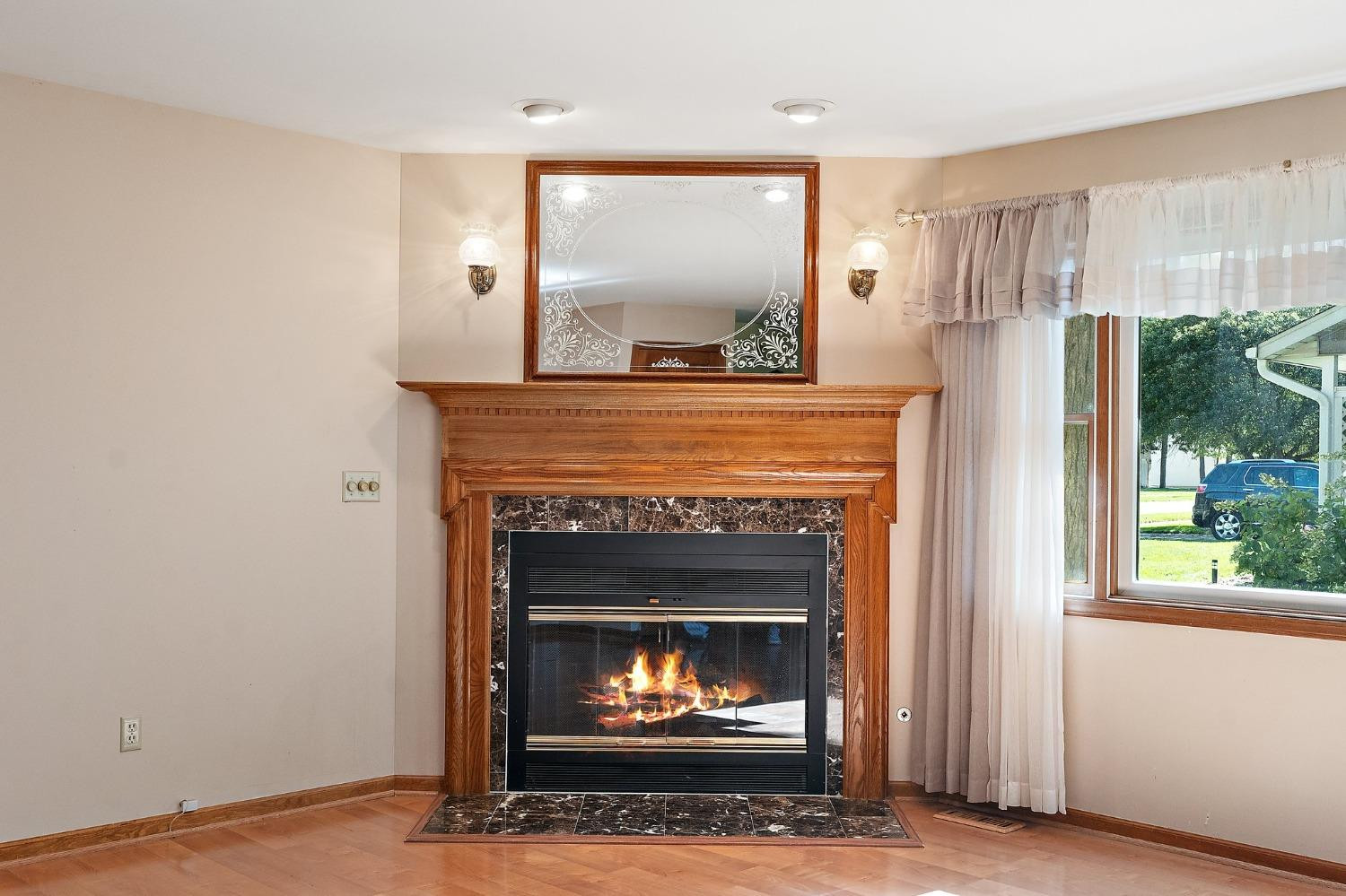 4907 Crane Court