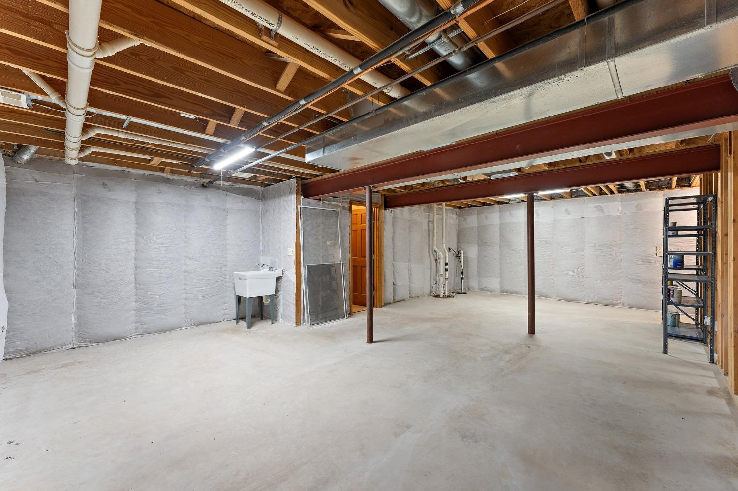 4907 Crane Court