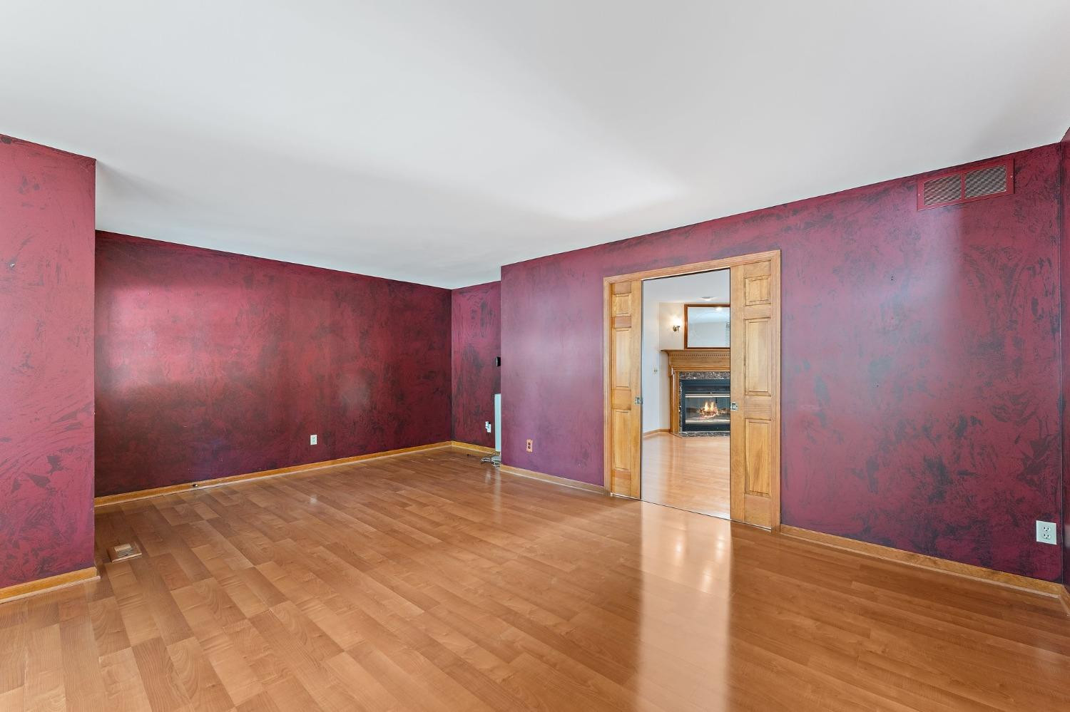 4907 Crane Court