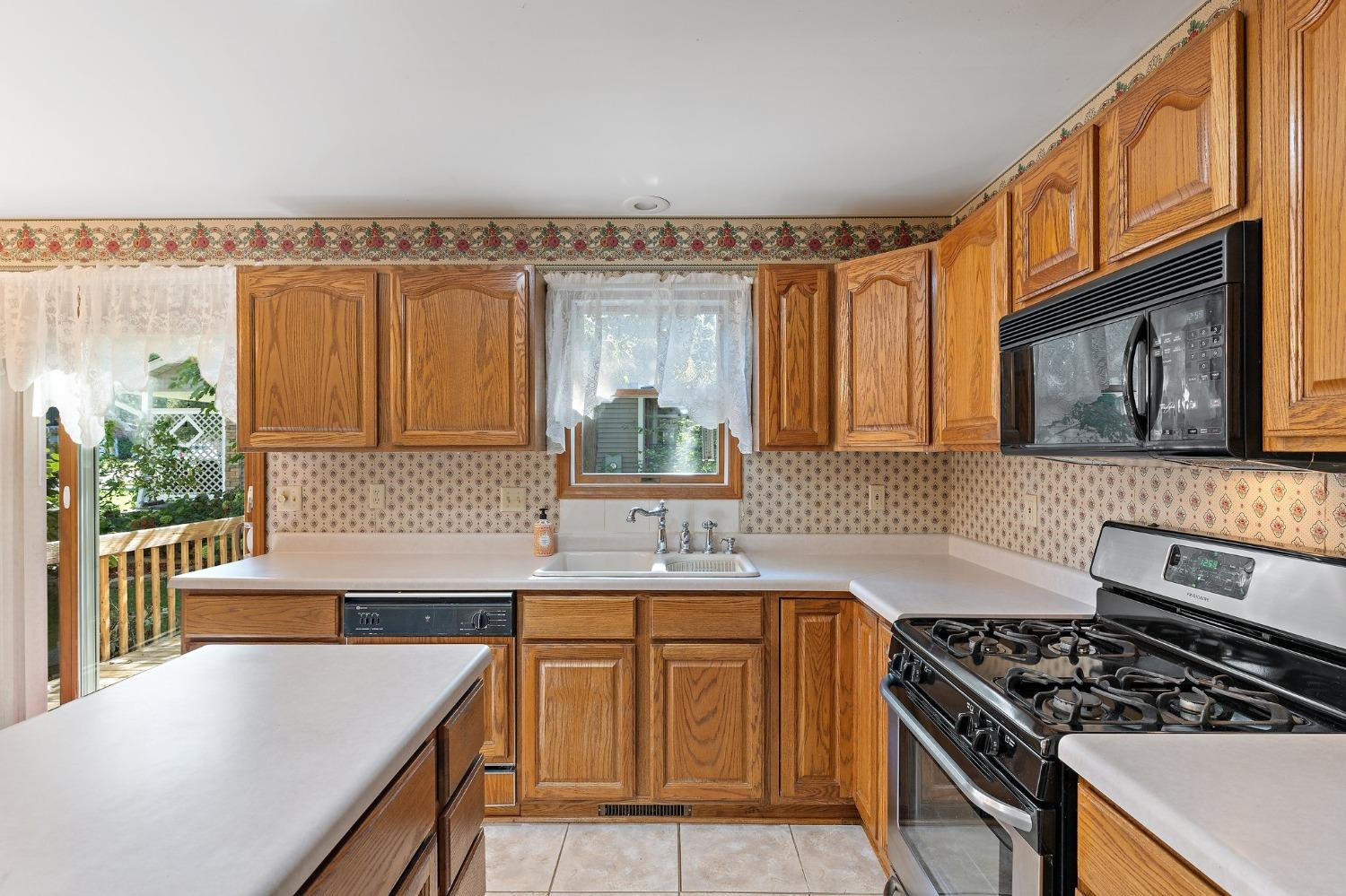 4907 Crane Court