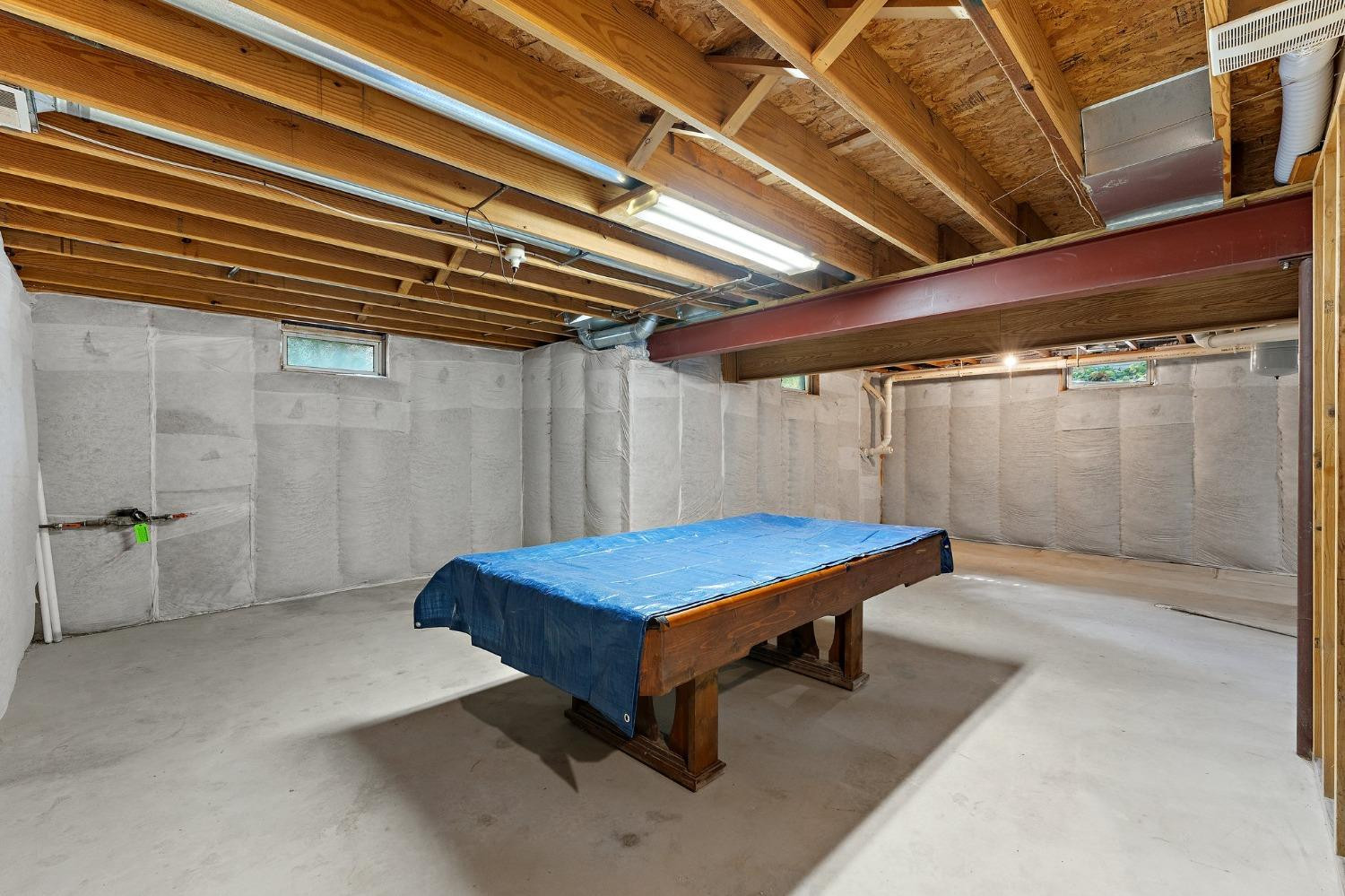 4907 Crane Court