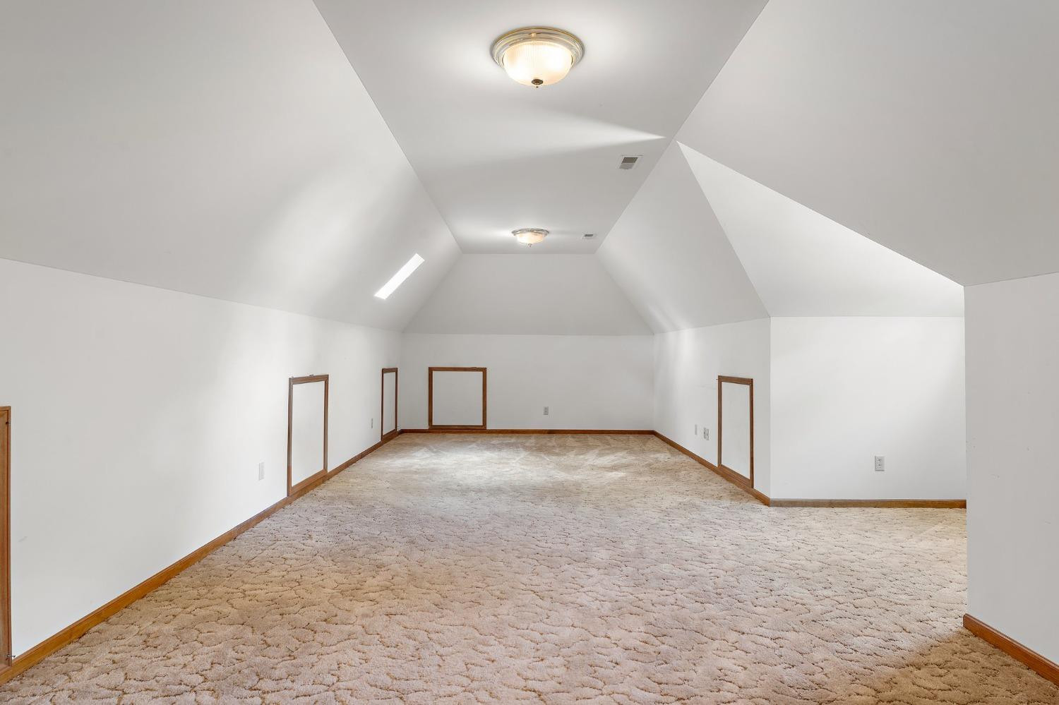 4907 Crane Court