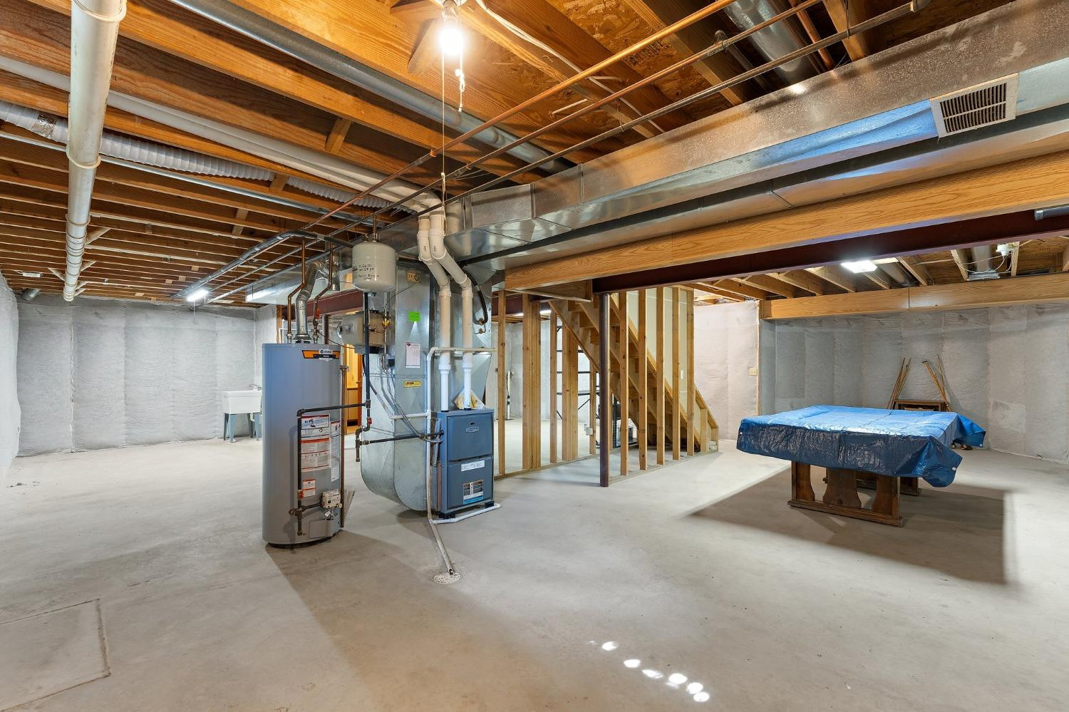 4907 Crane Court