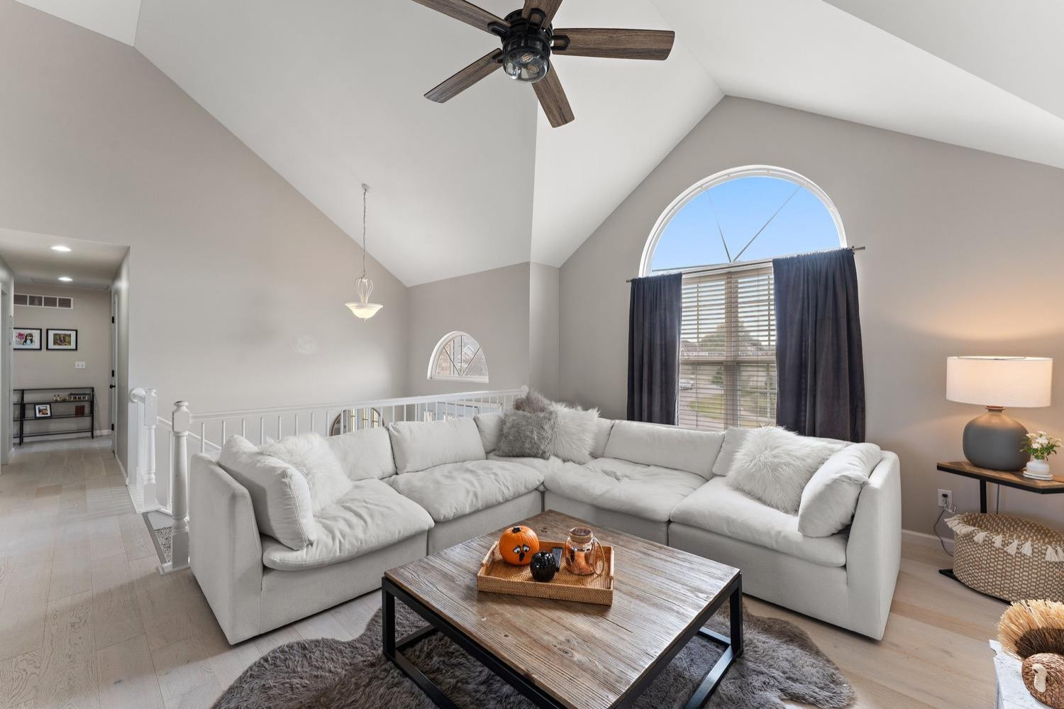 10487 Pinnacle Street