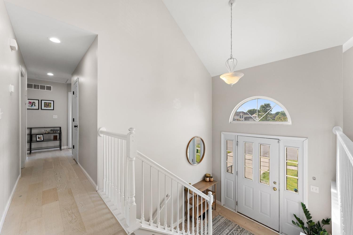 10487 Pinnacle Street