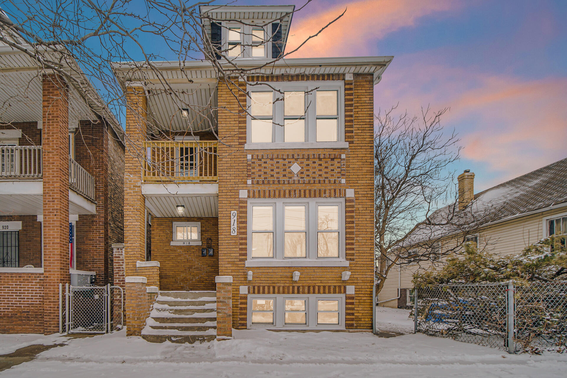 918 W 151st Street 1