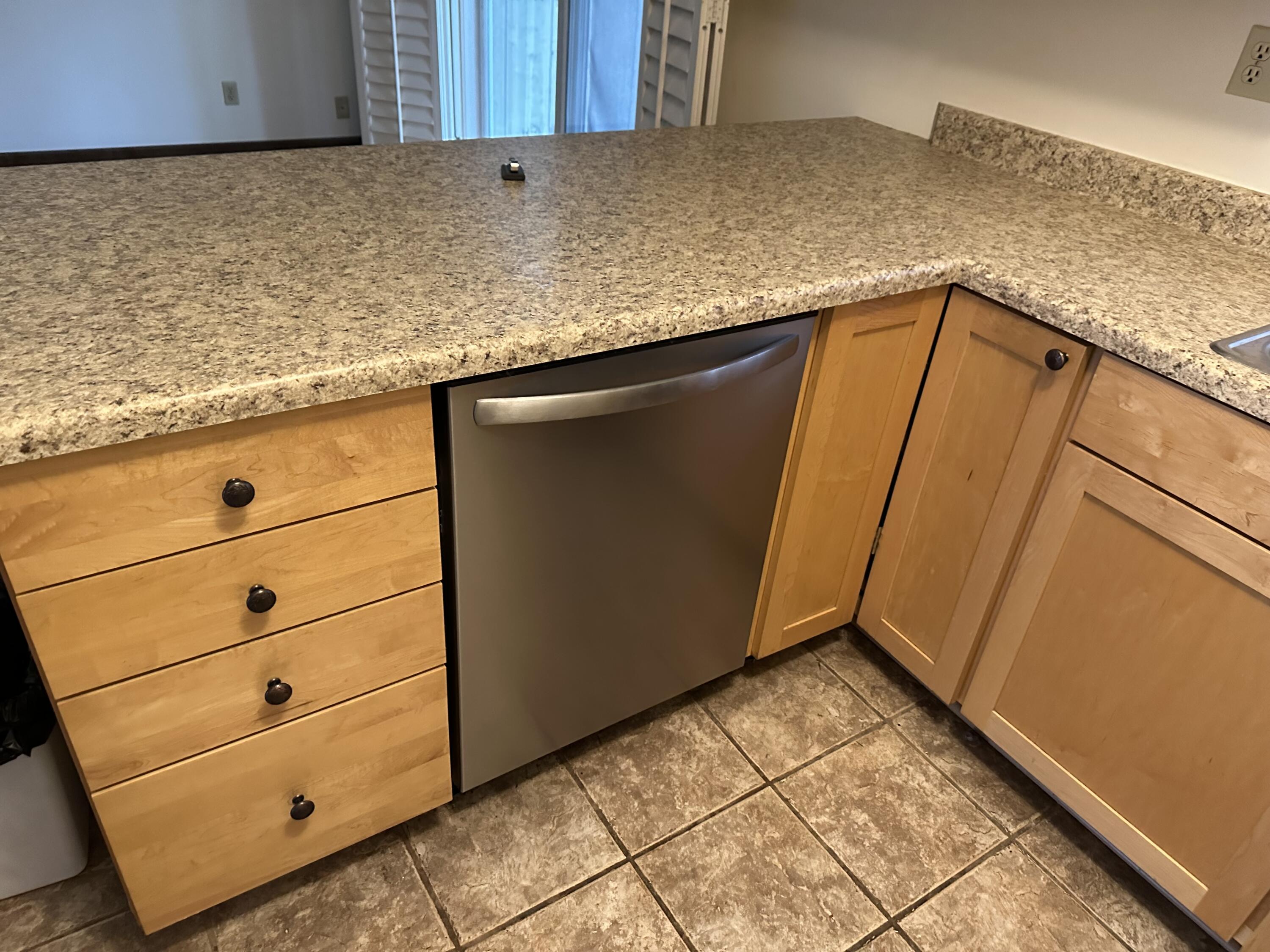 1439 Elm Court