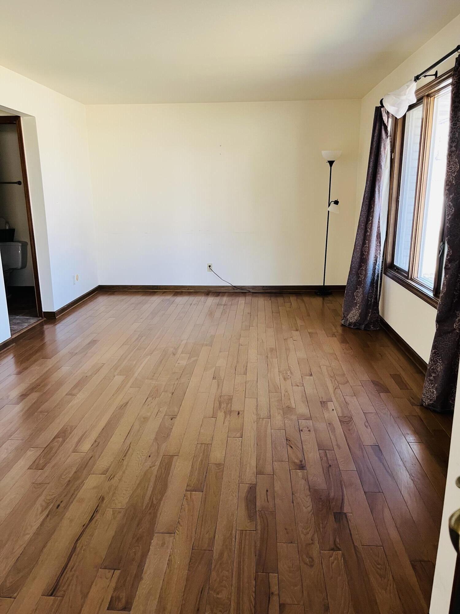 1439 Elm Court