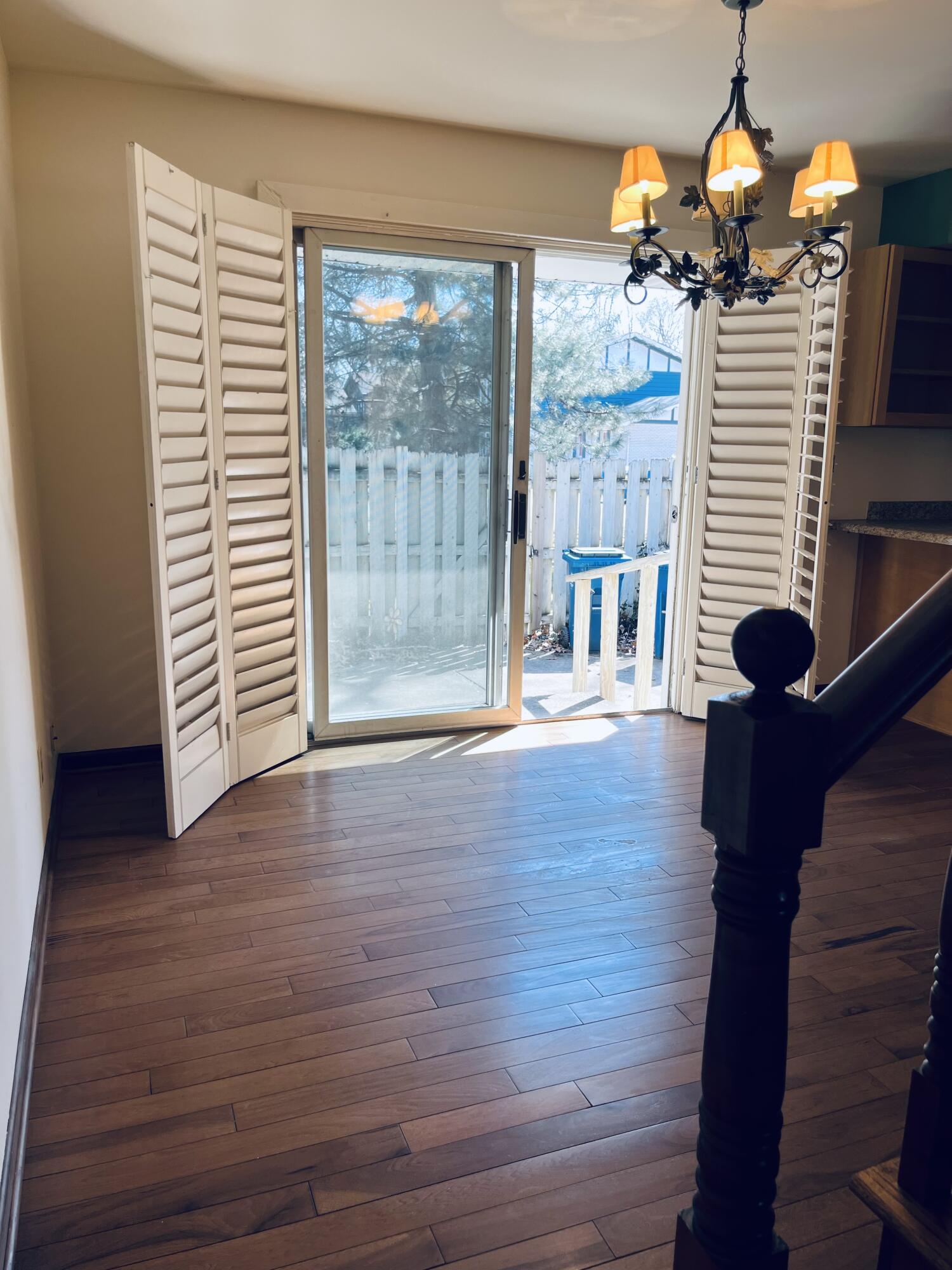 1439 Elm Court