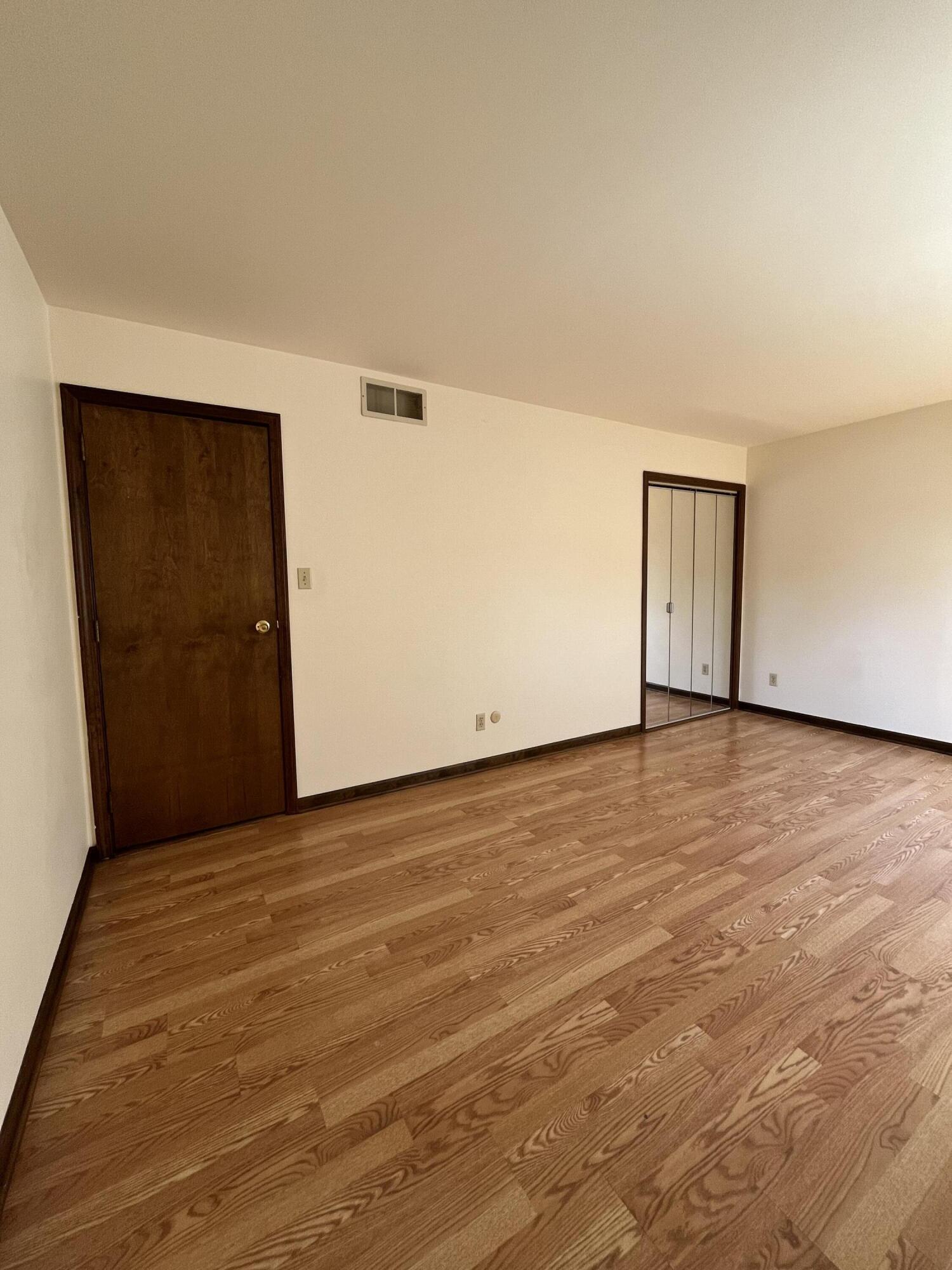 1439 Elm Court