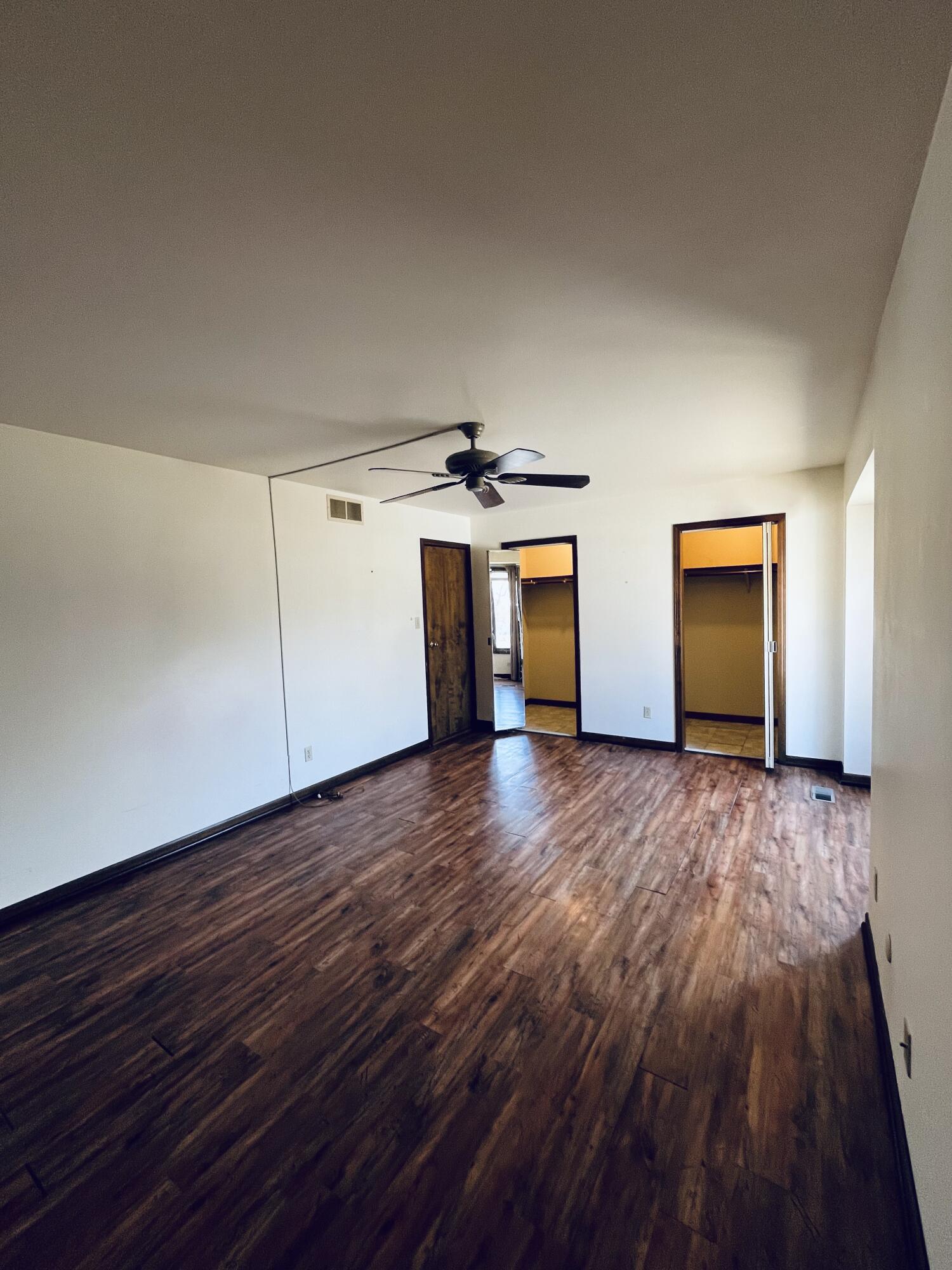 1439 Elm Court