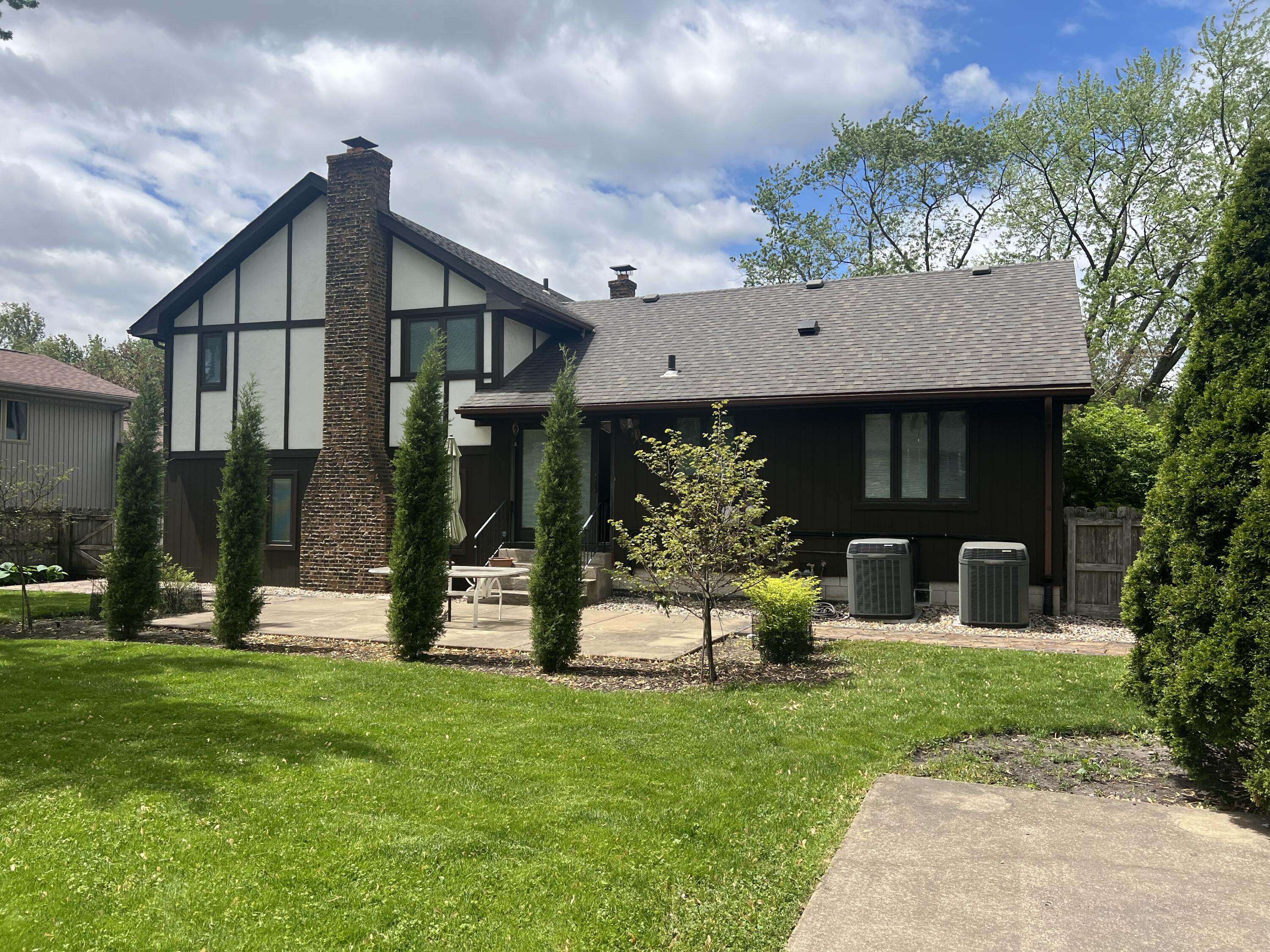 9531 Dogwood Drive