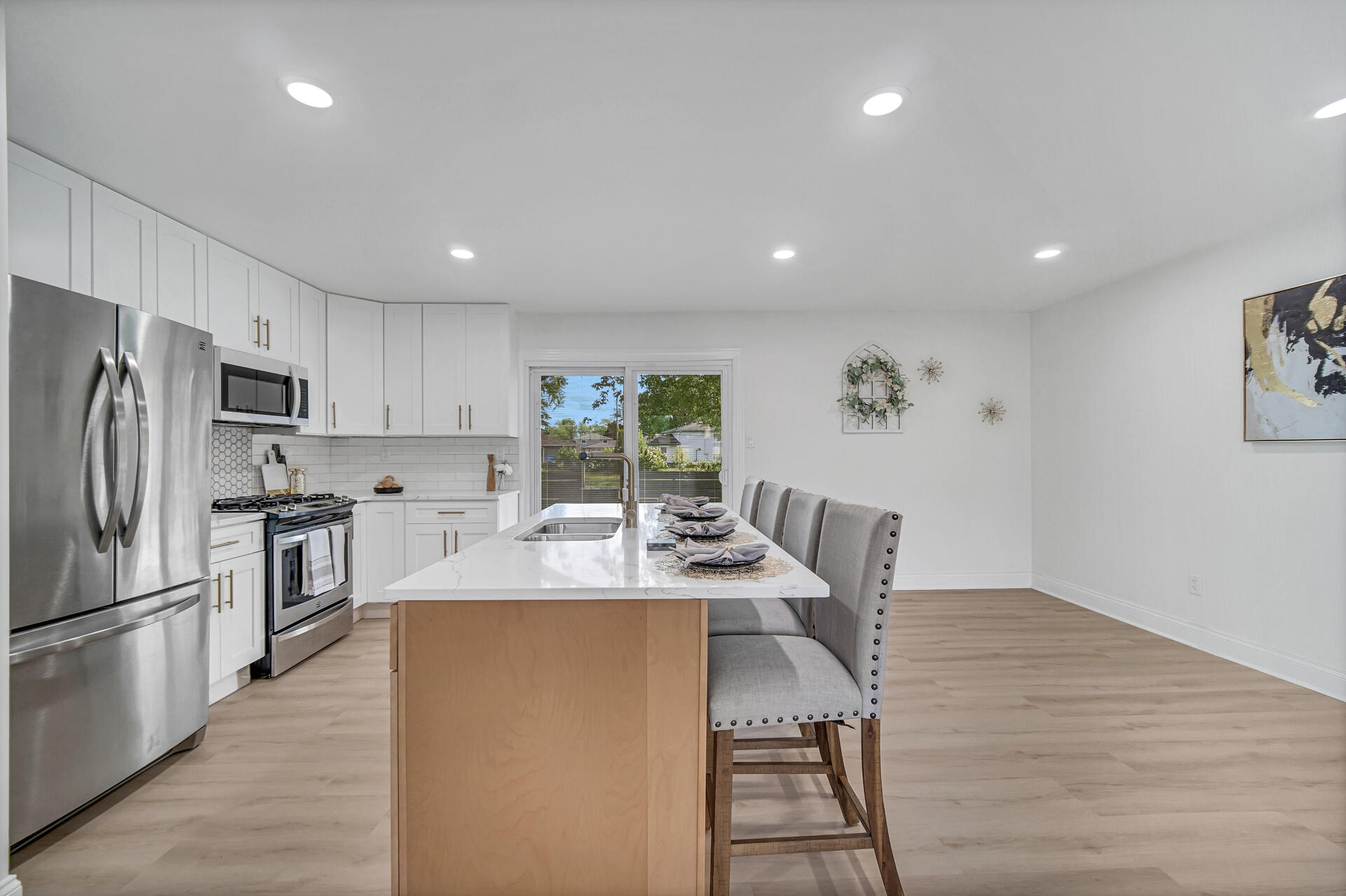 3571 W 74th Court