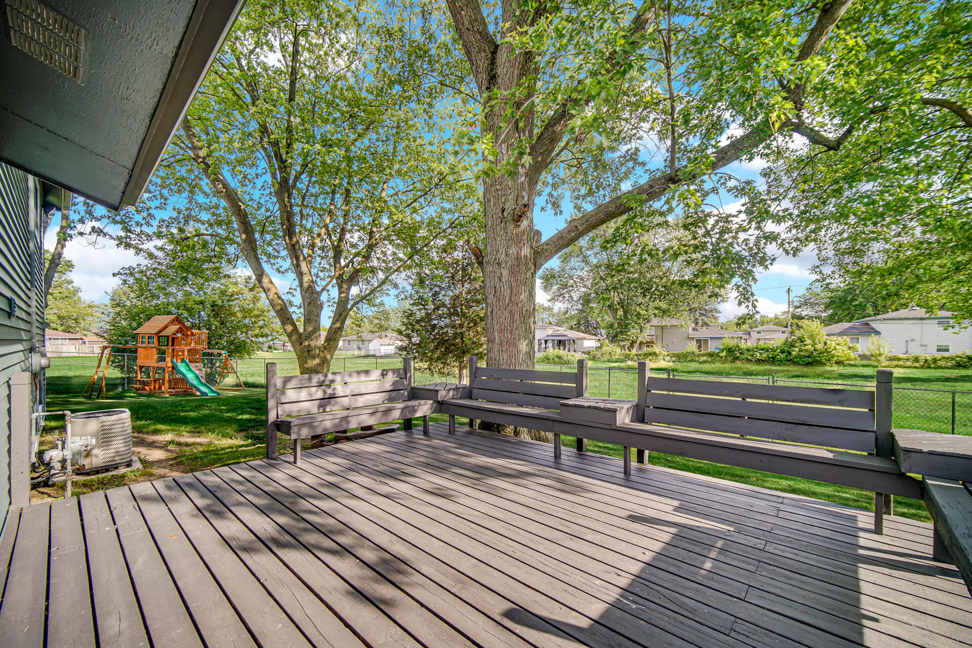 3571 W 74th Court