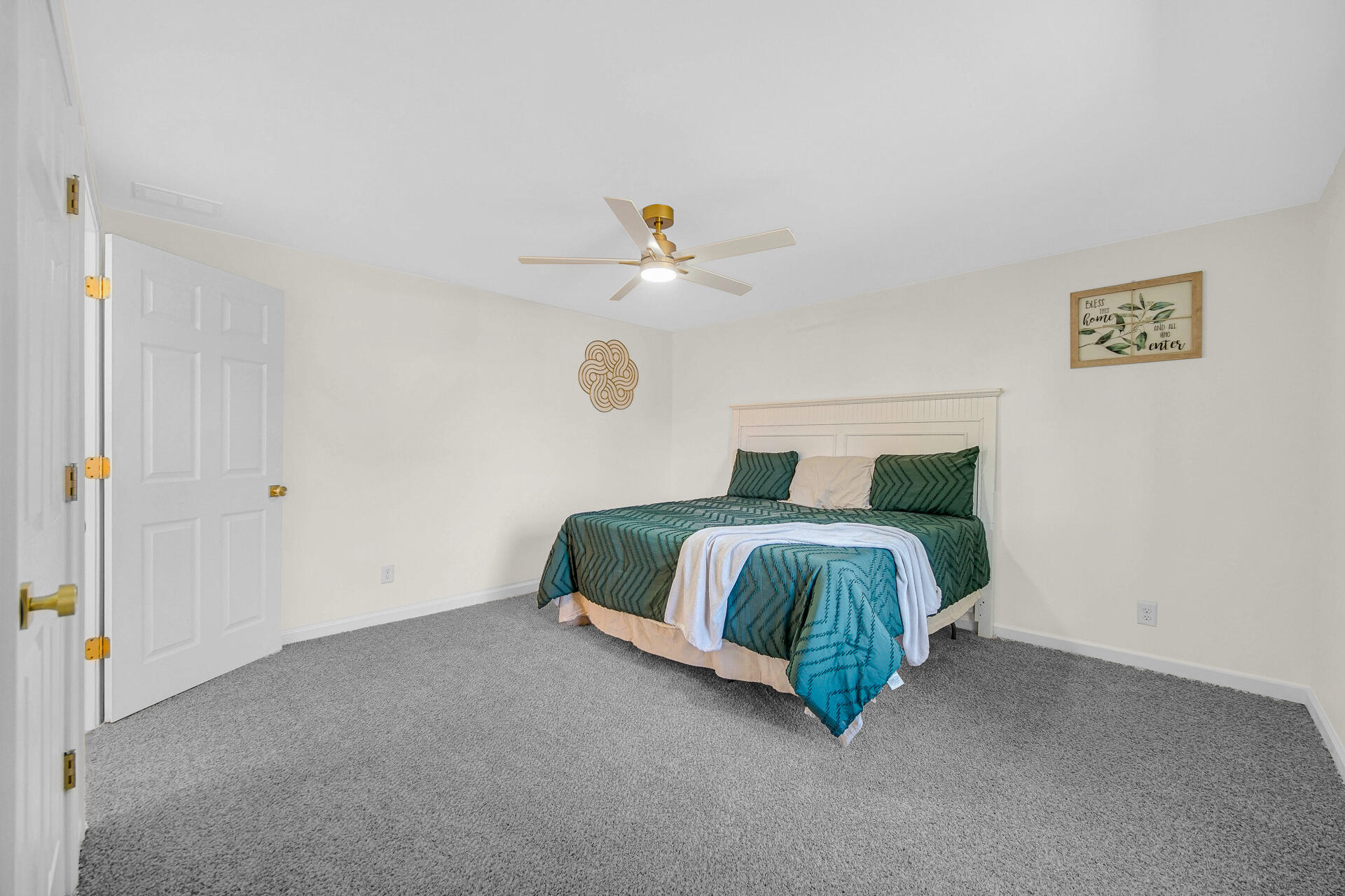 1439 173rd Street