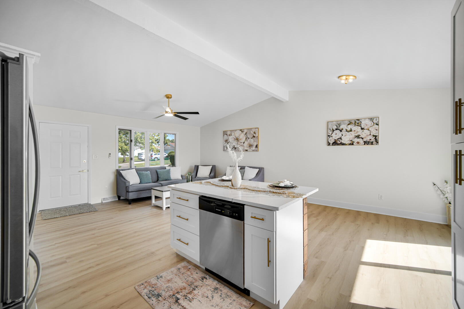 4215 W 76th Court