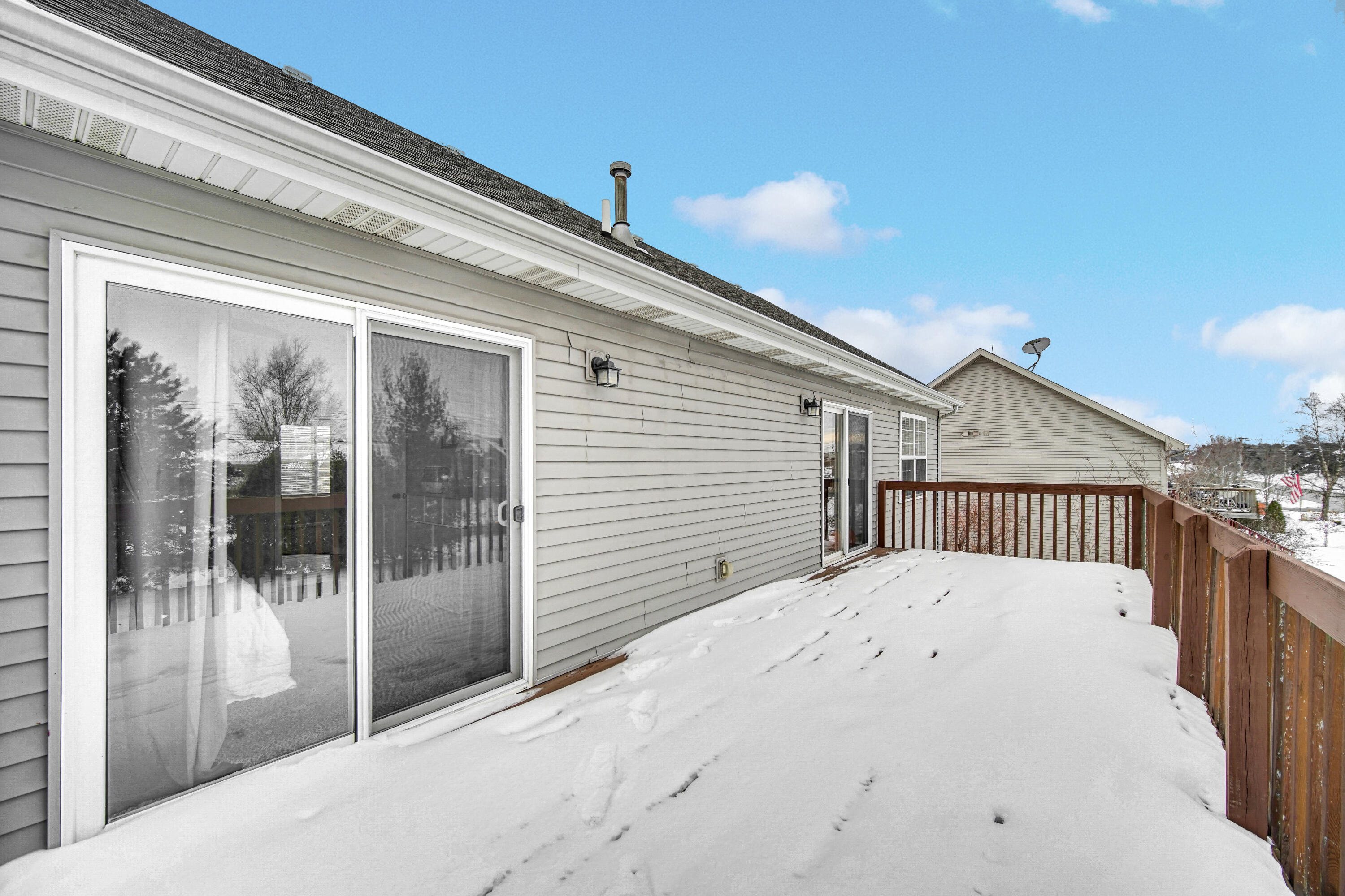 10487 Pinnacle Street