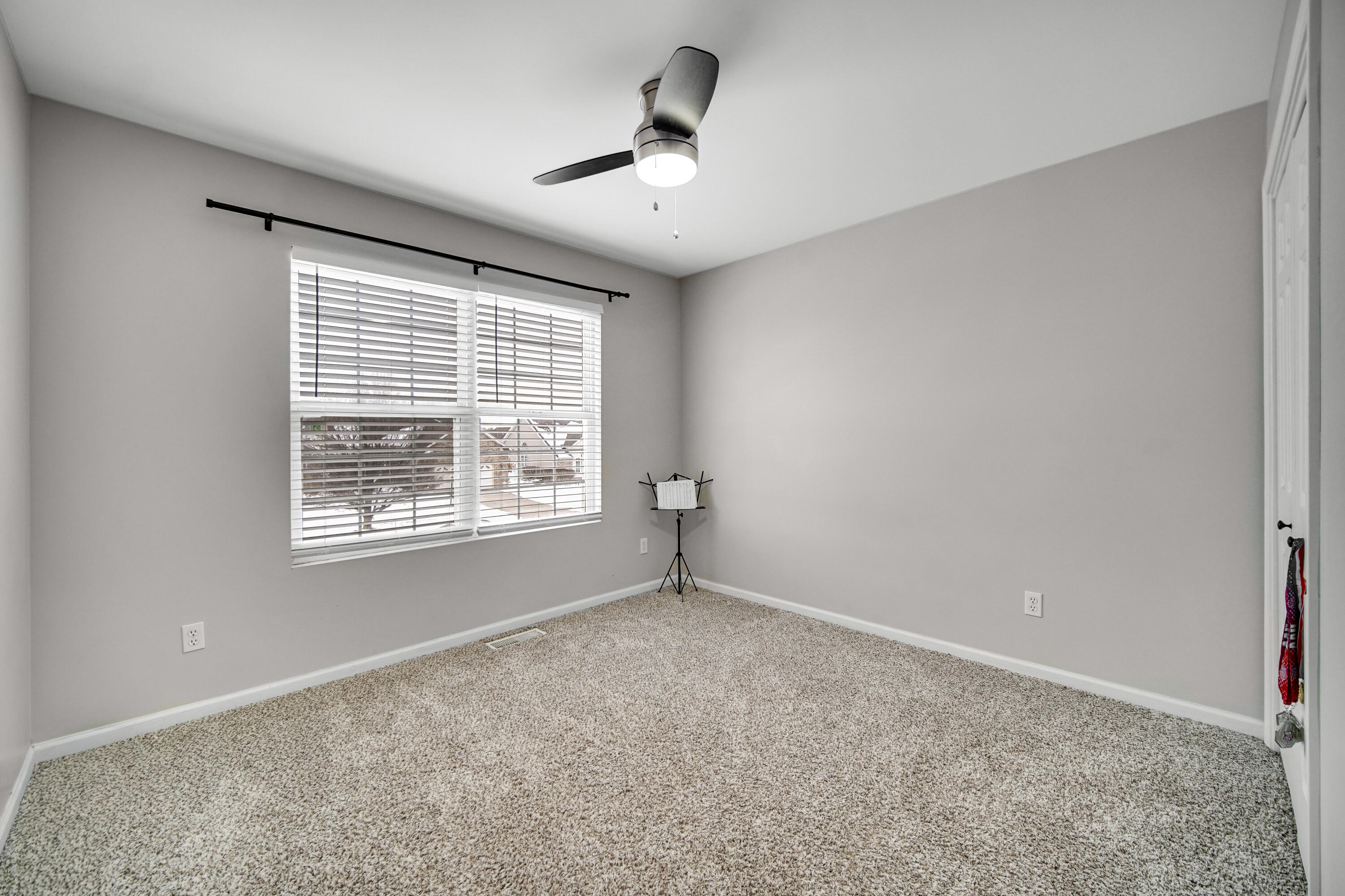 10487 Pinnacle Street