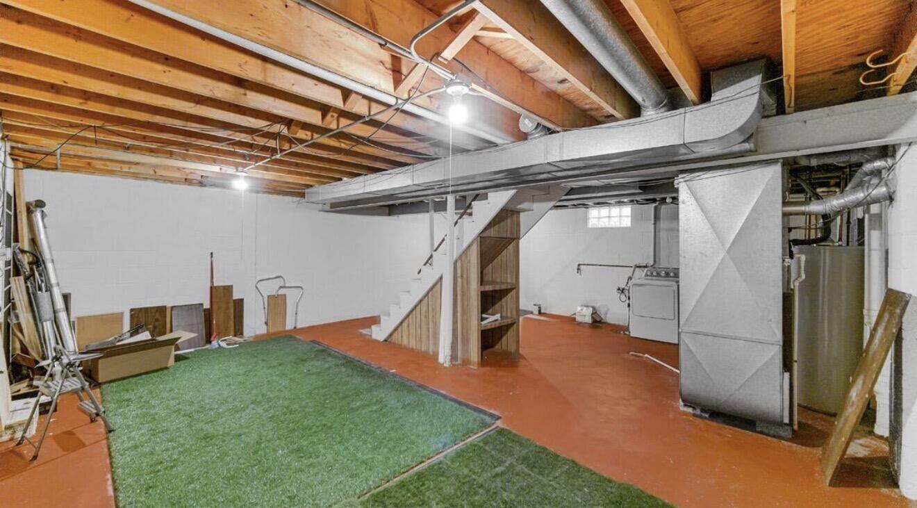 1439 Elm Court Unit: 1439