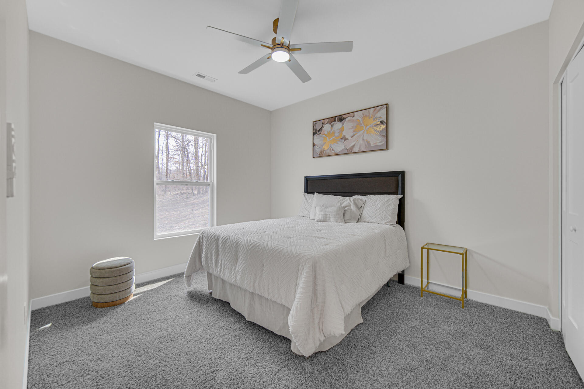 3941 Riverdale Avenue