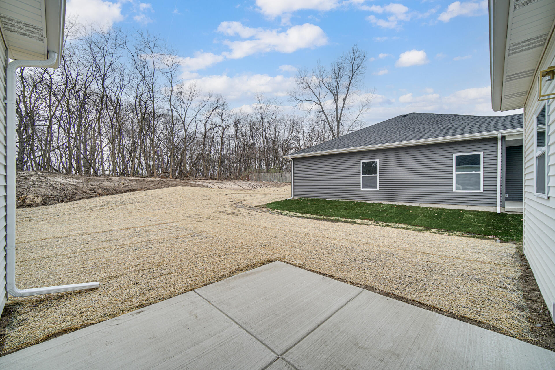 3941 Riverdale Avenue