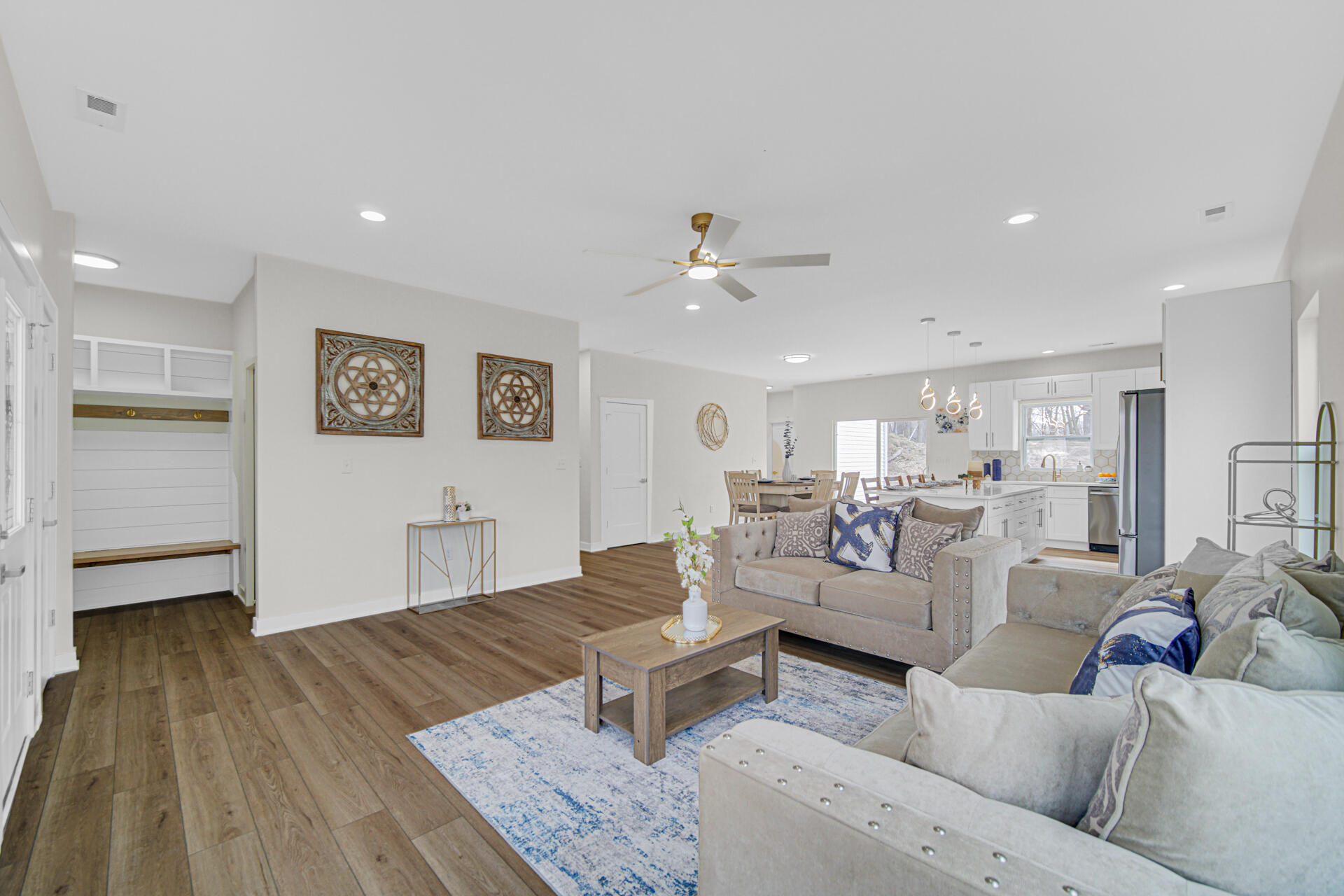 3941 Riverdale Avenue