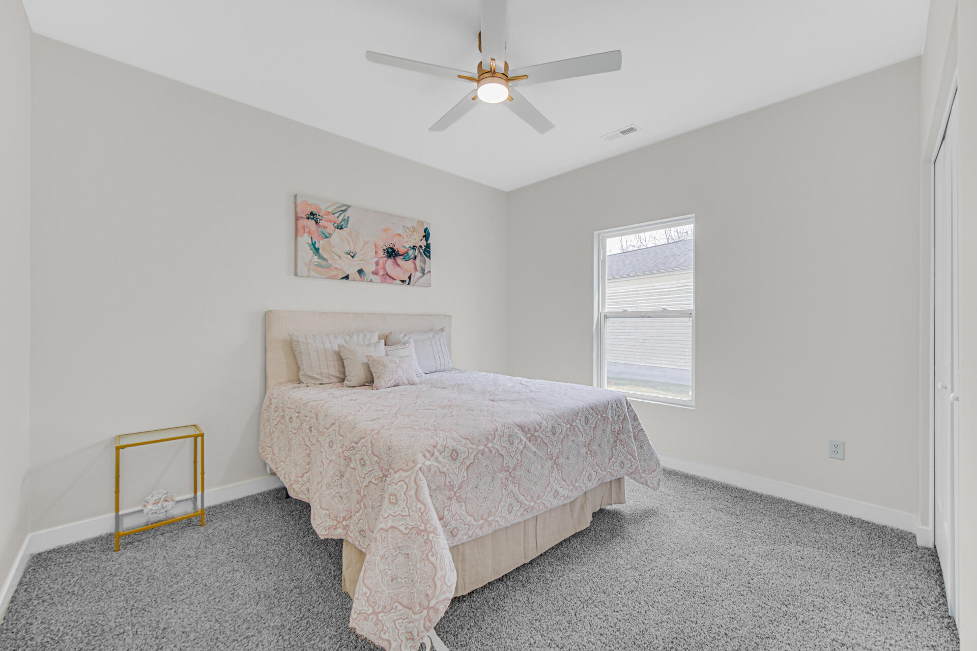 3941 Riverdale Avenue