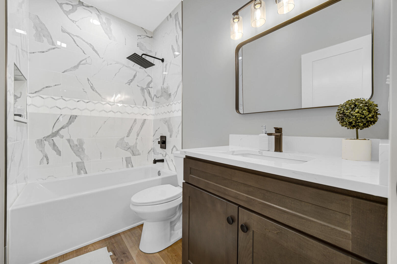 3933 Riverdale Avenue