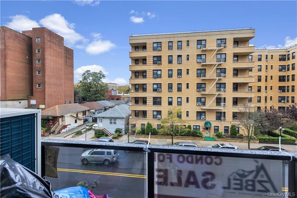 15 W End Avenue Unit: 3F