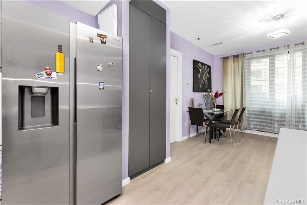 15 W End Avenue Unit: 3F
